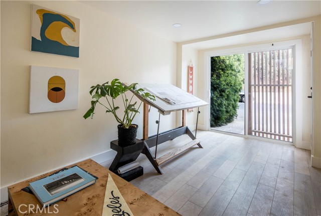 929 Sanborn AVE