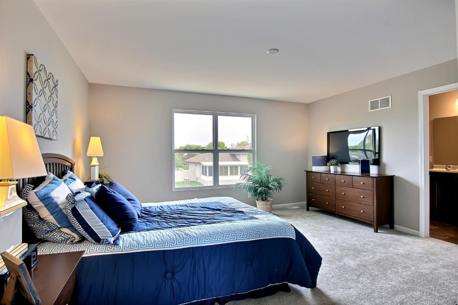 8592 Yorktown Drive
