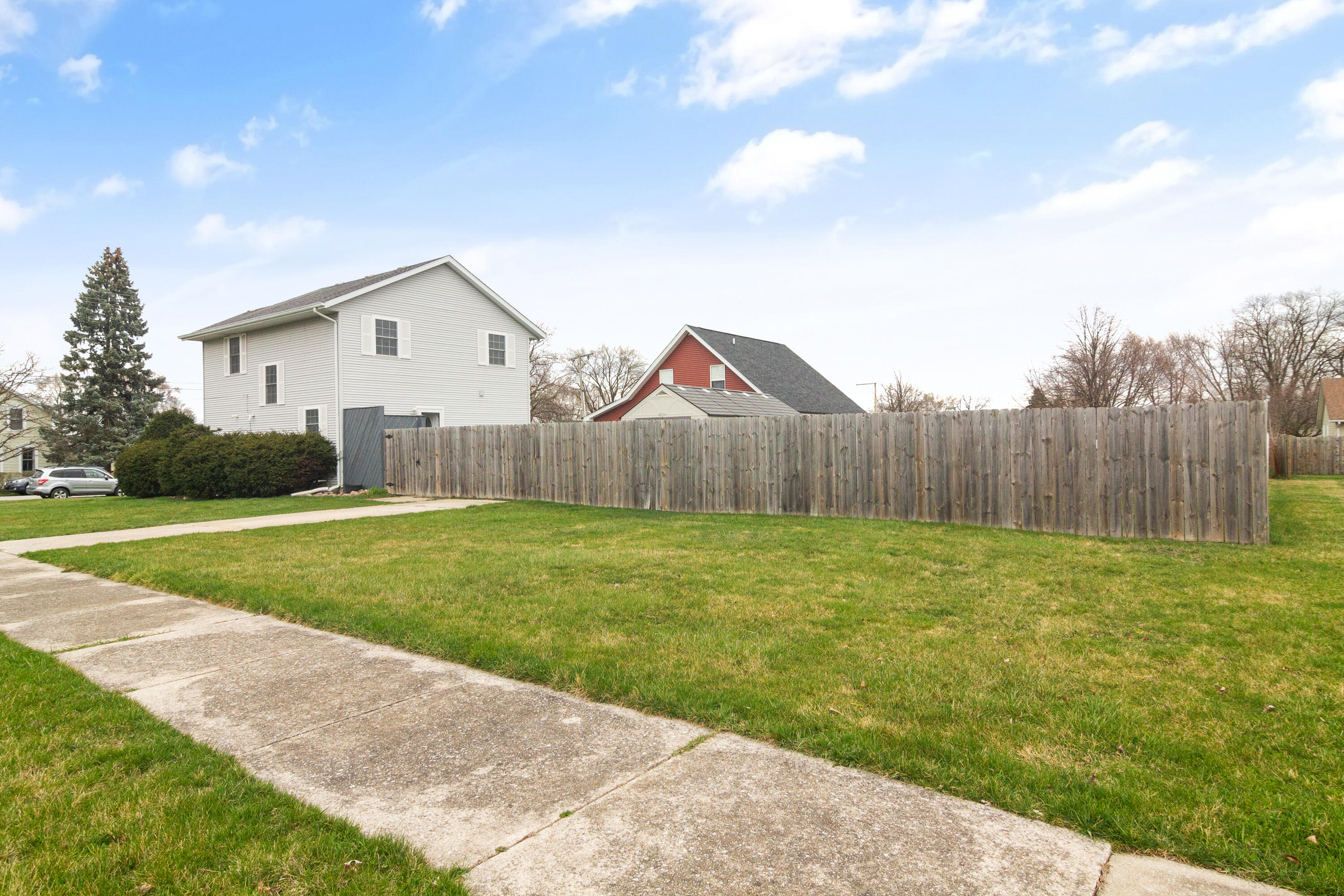 603 E Monitor Street