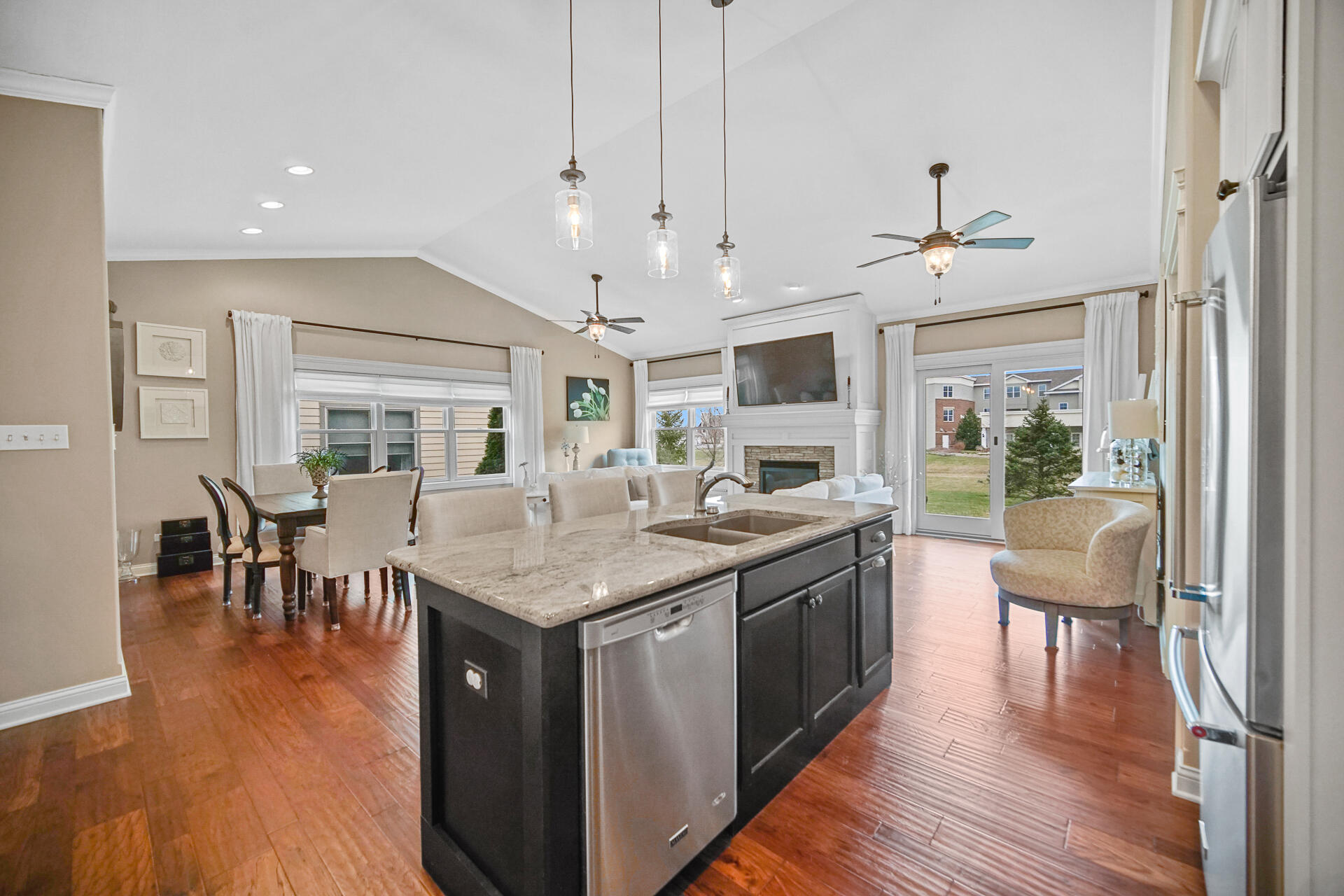 10723 Walnut Drive