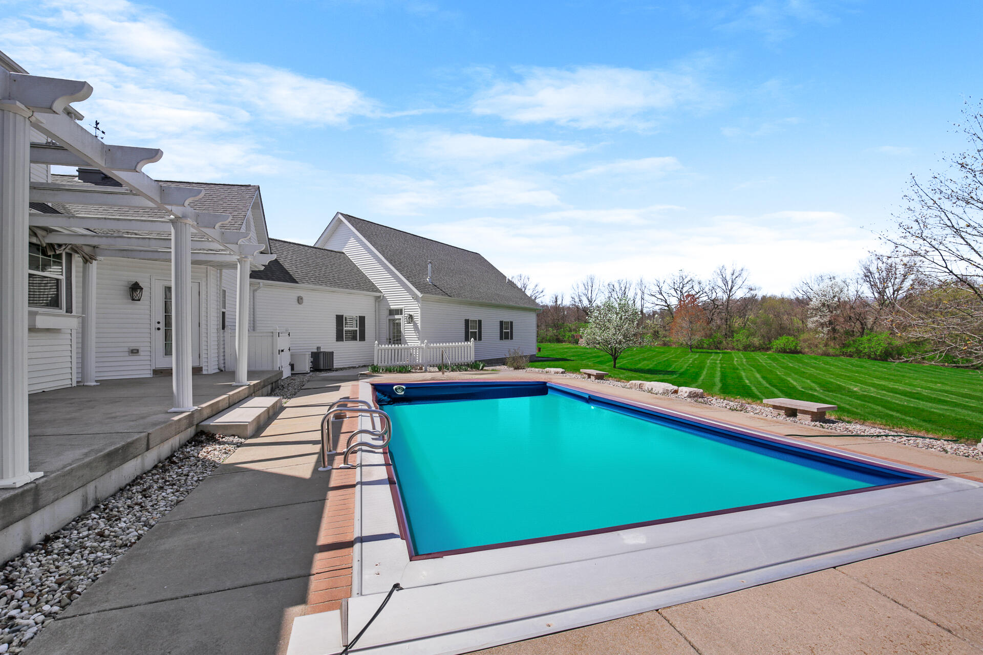 3908 W 153rd Avenue