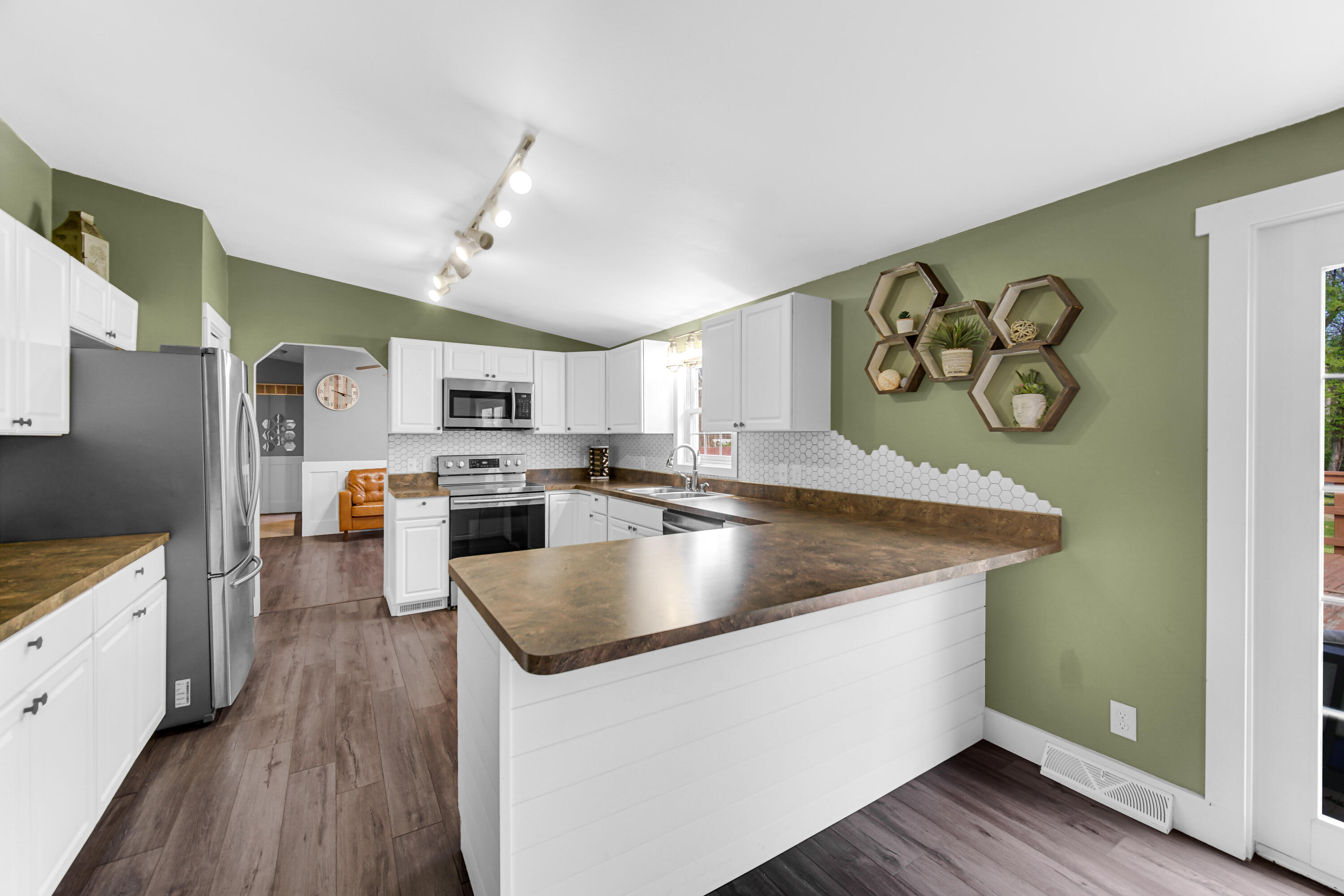 11324 Cumberland Road