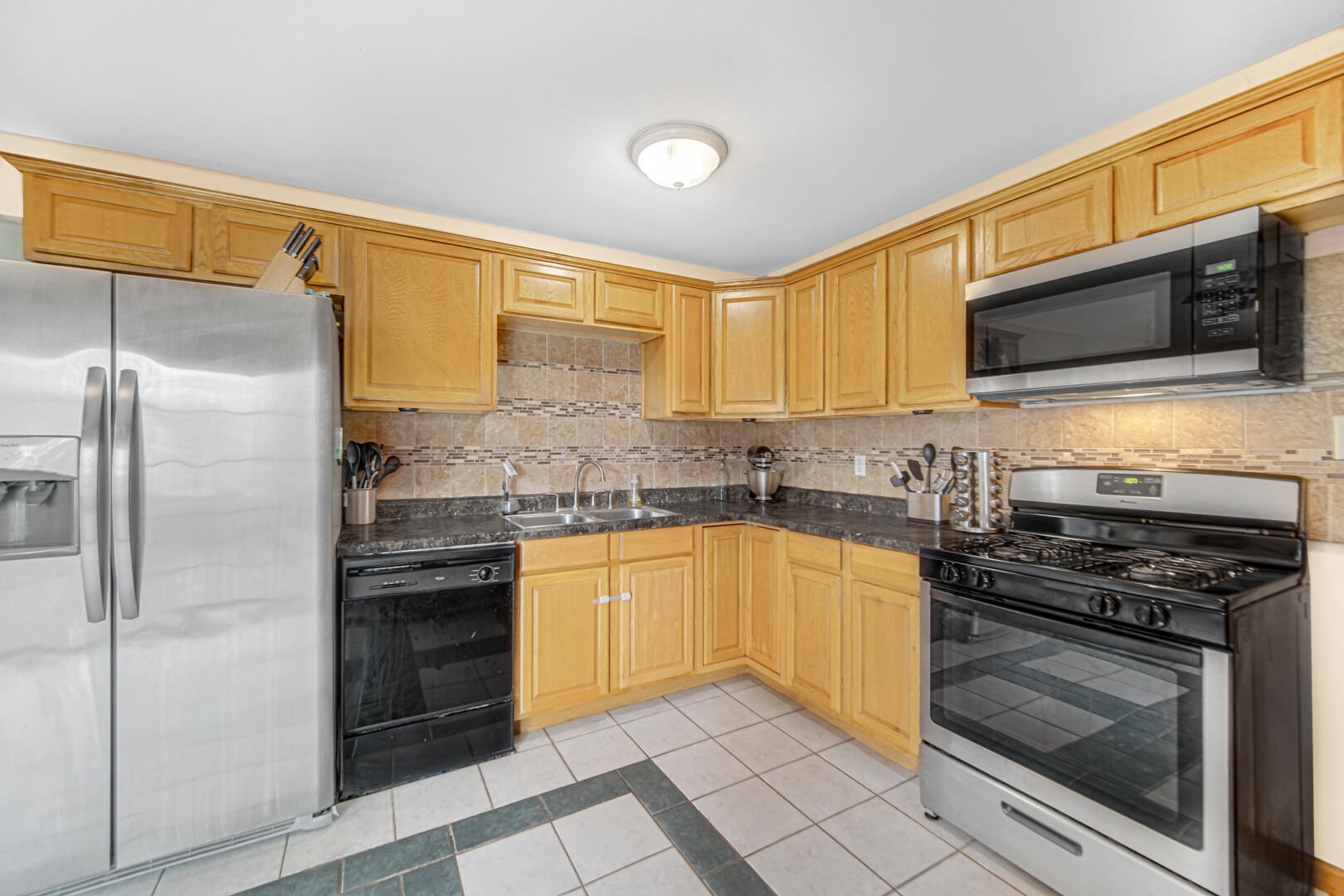 5471 W 78th Lane