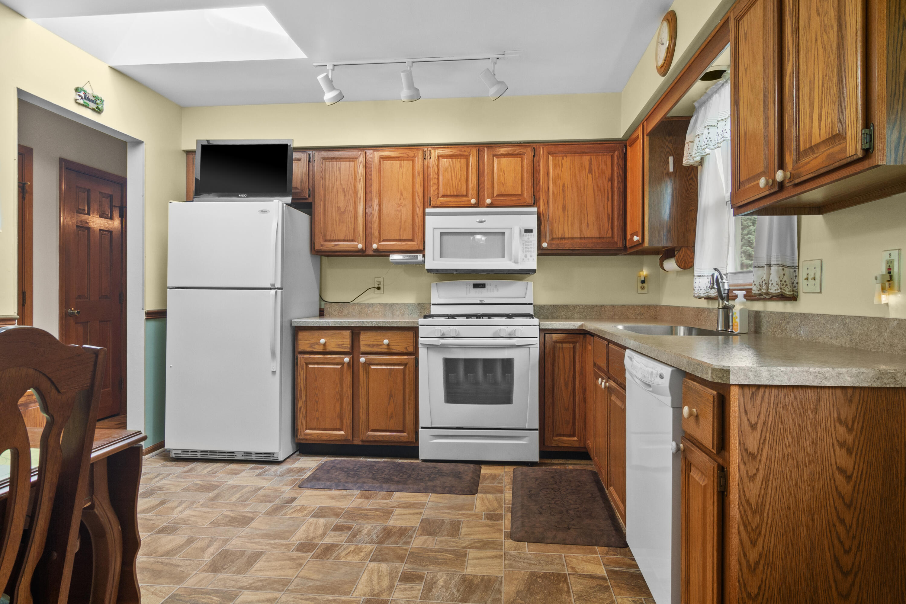1500 W 99th Place