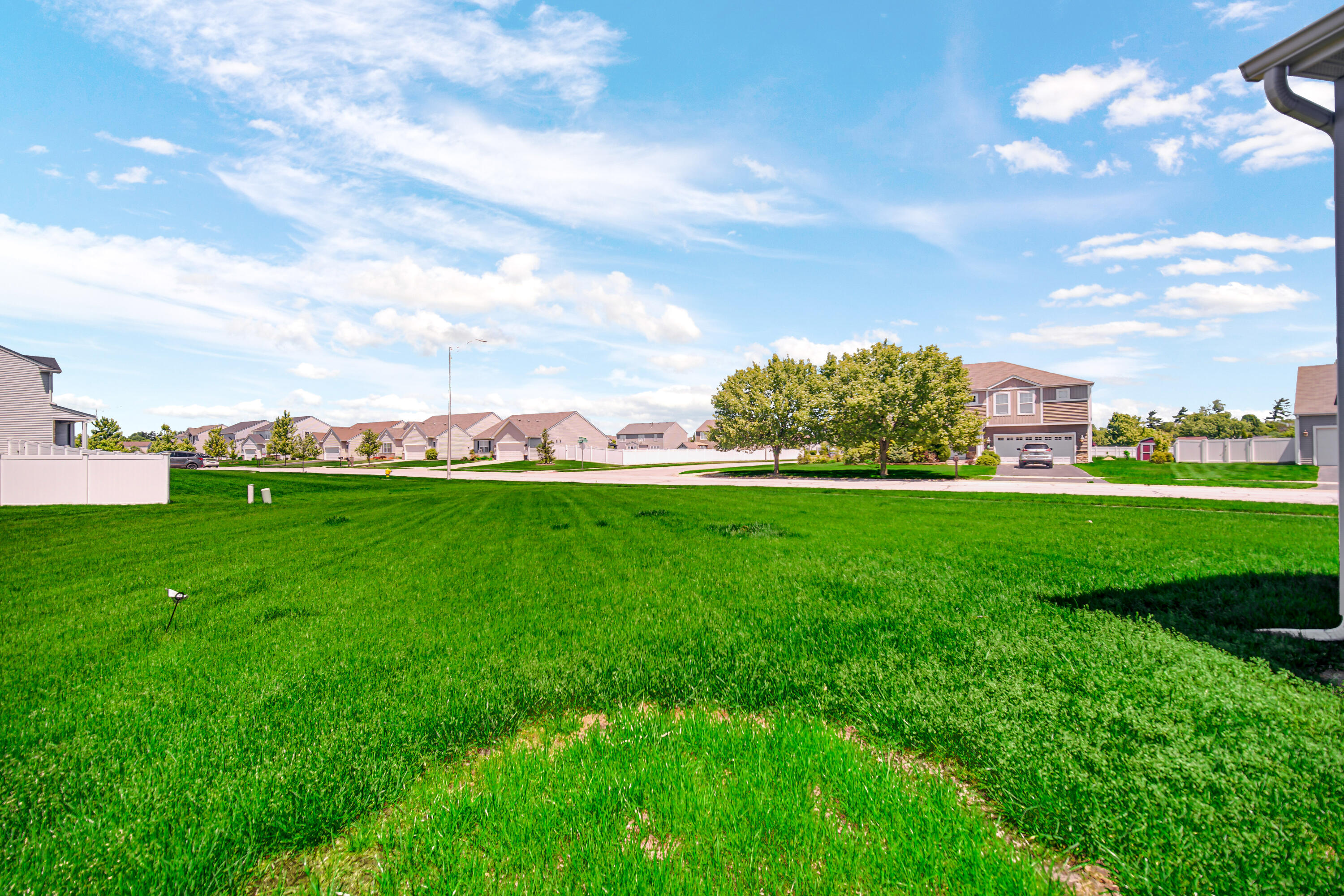 1441 Dalemont Way