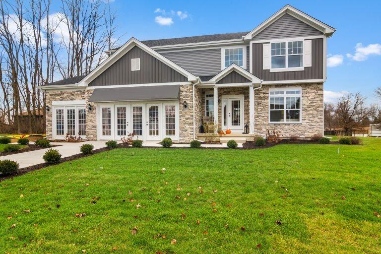 8702 Potomac Way