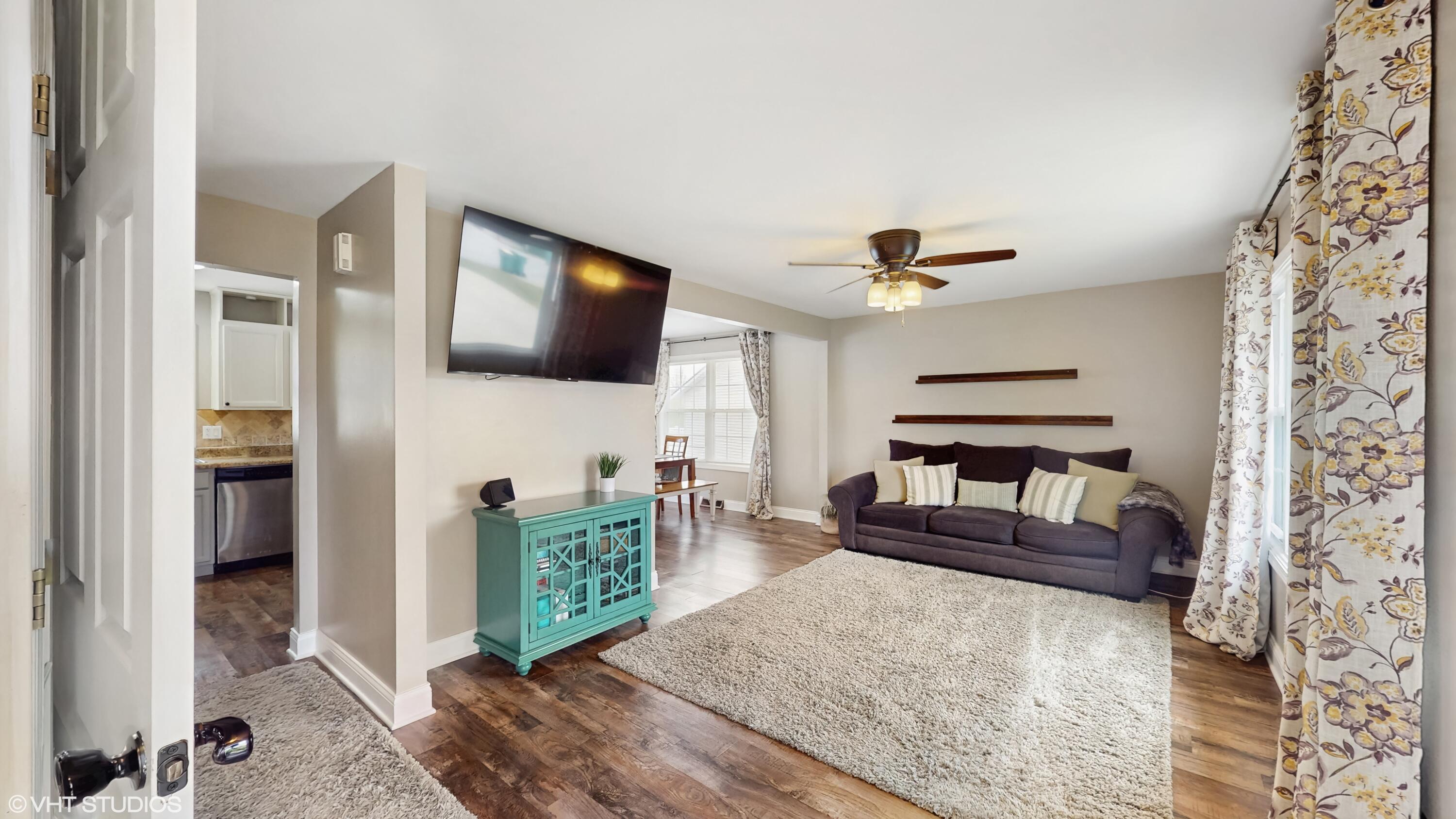4014 Rollingwood Court