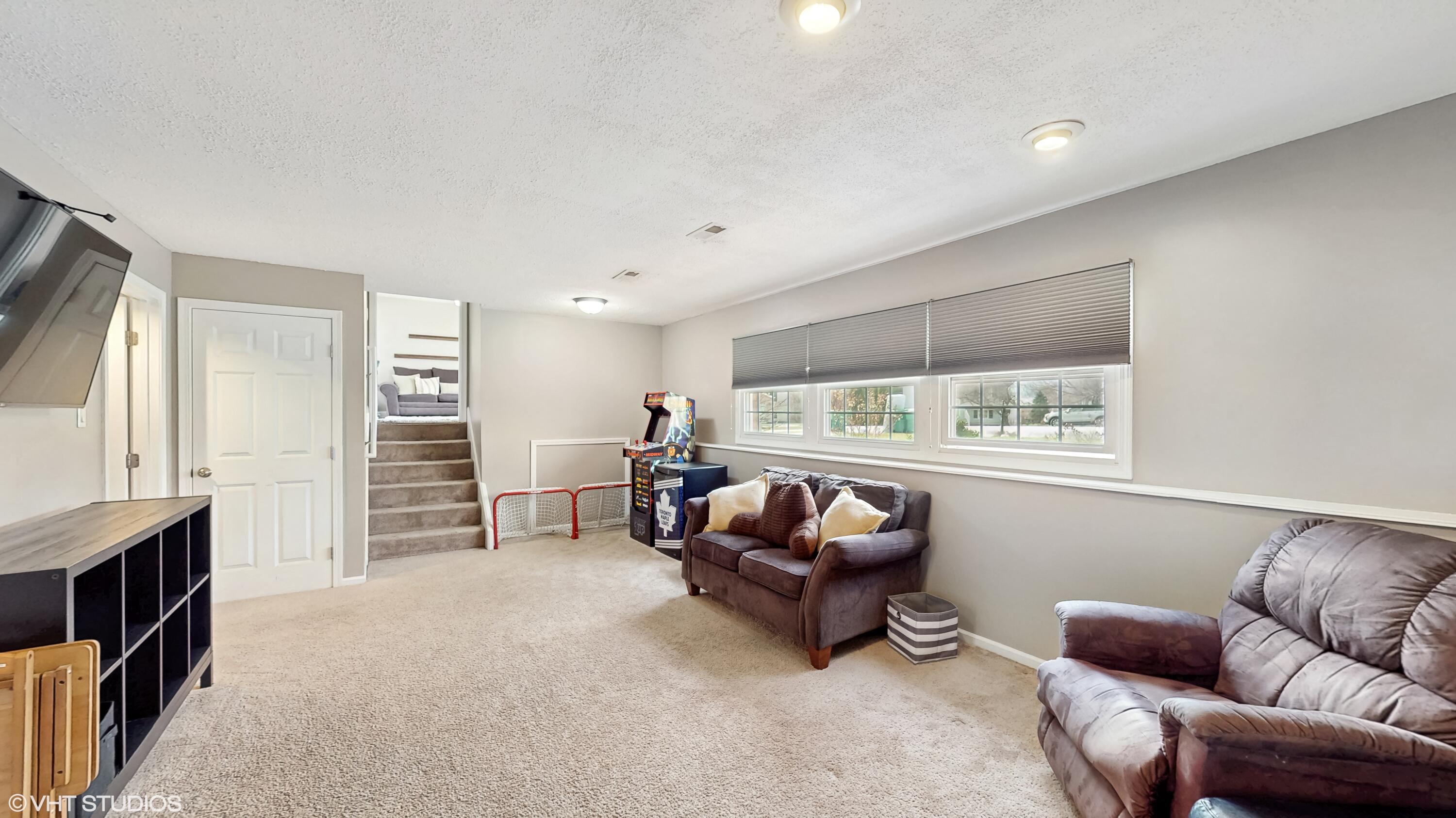 4014 Rollingwood Court