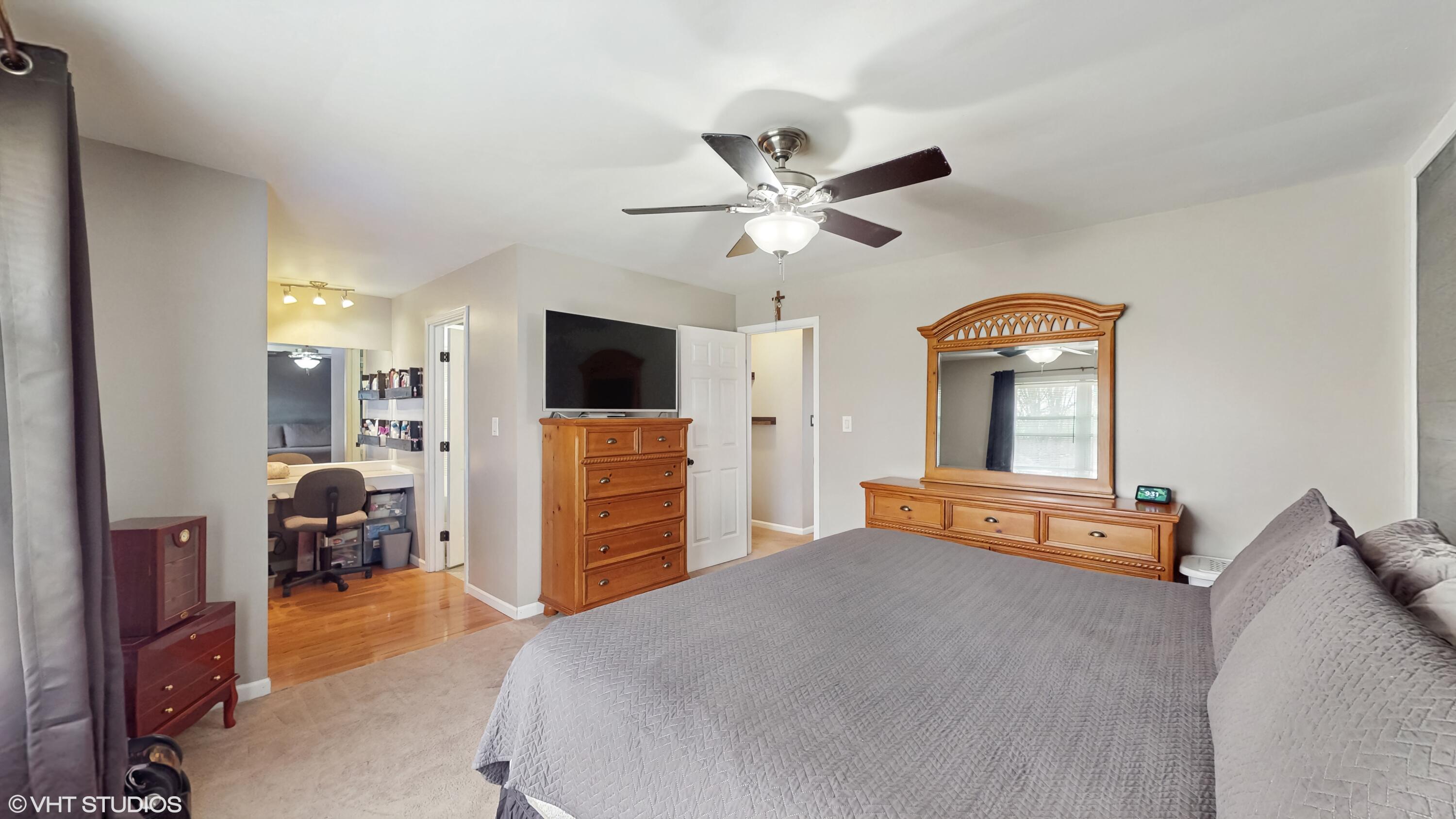 4014 Rollingwood Court
