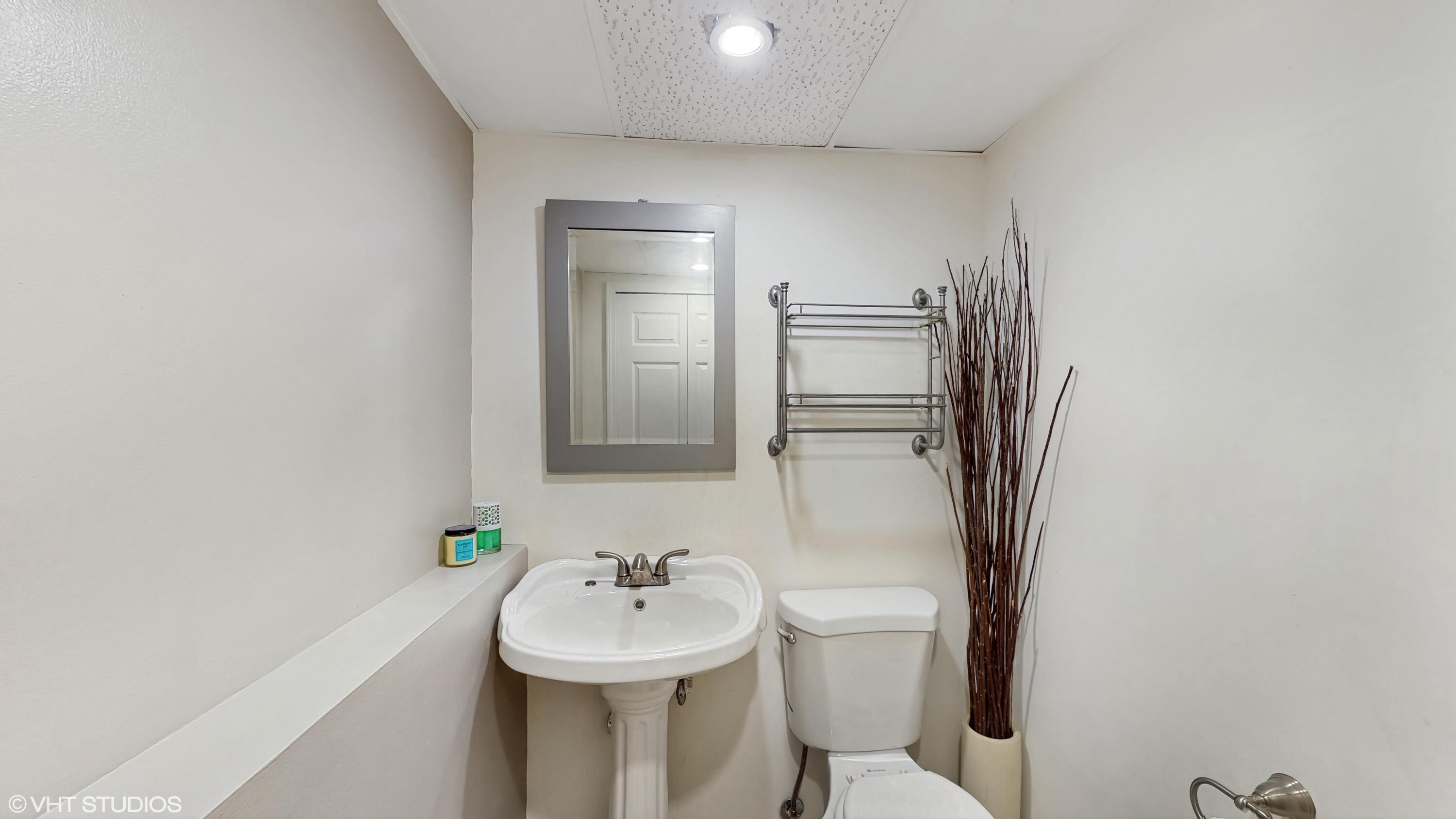 4014 Rollingwood Court