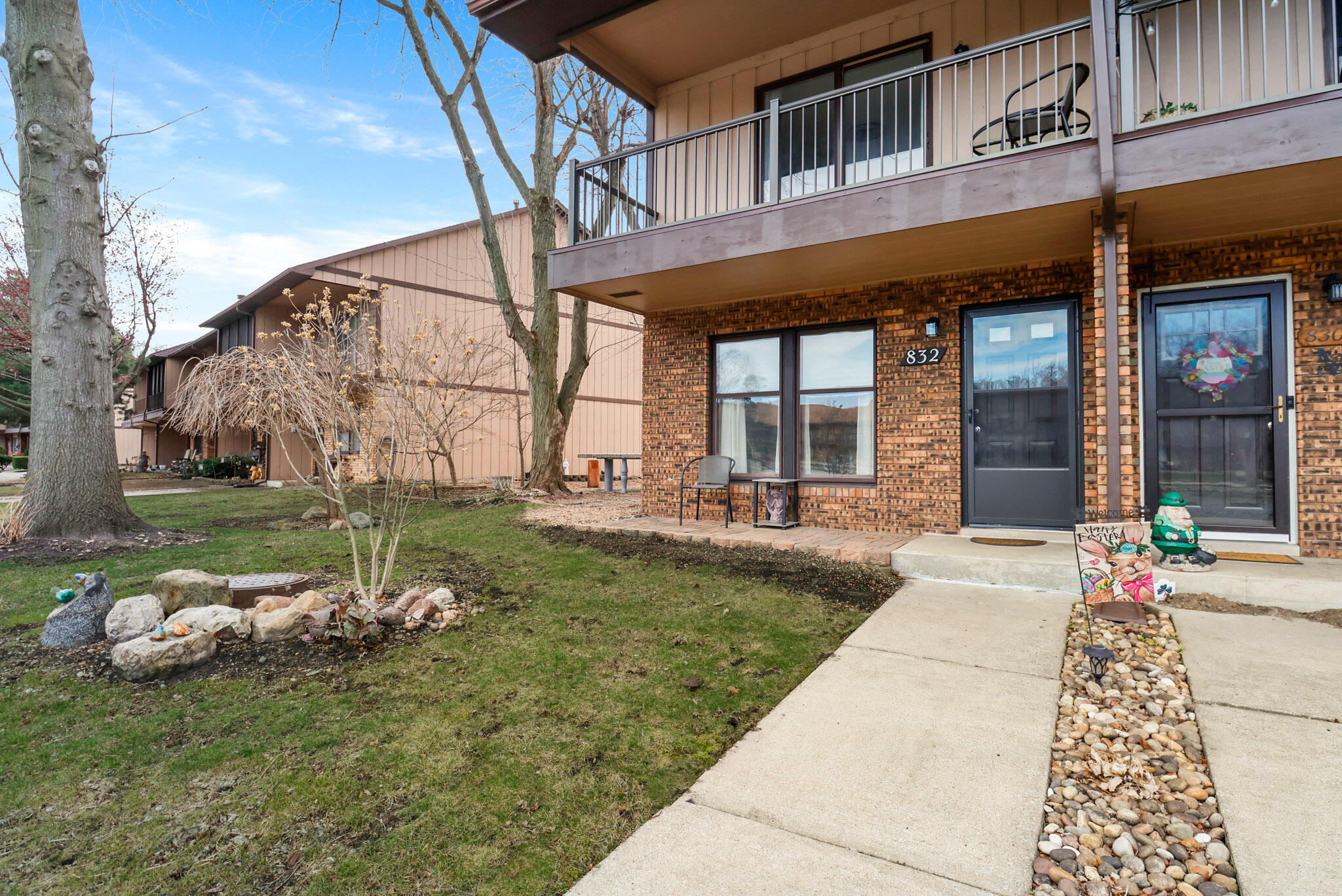 832 Jordan Circle