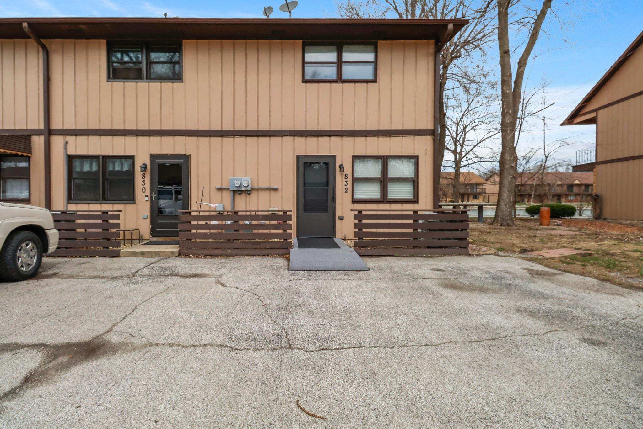 832 Jordan Circle