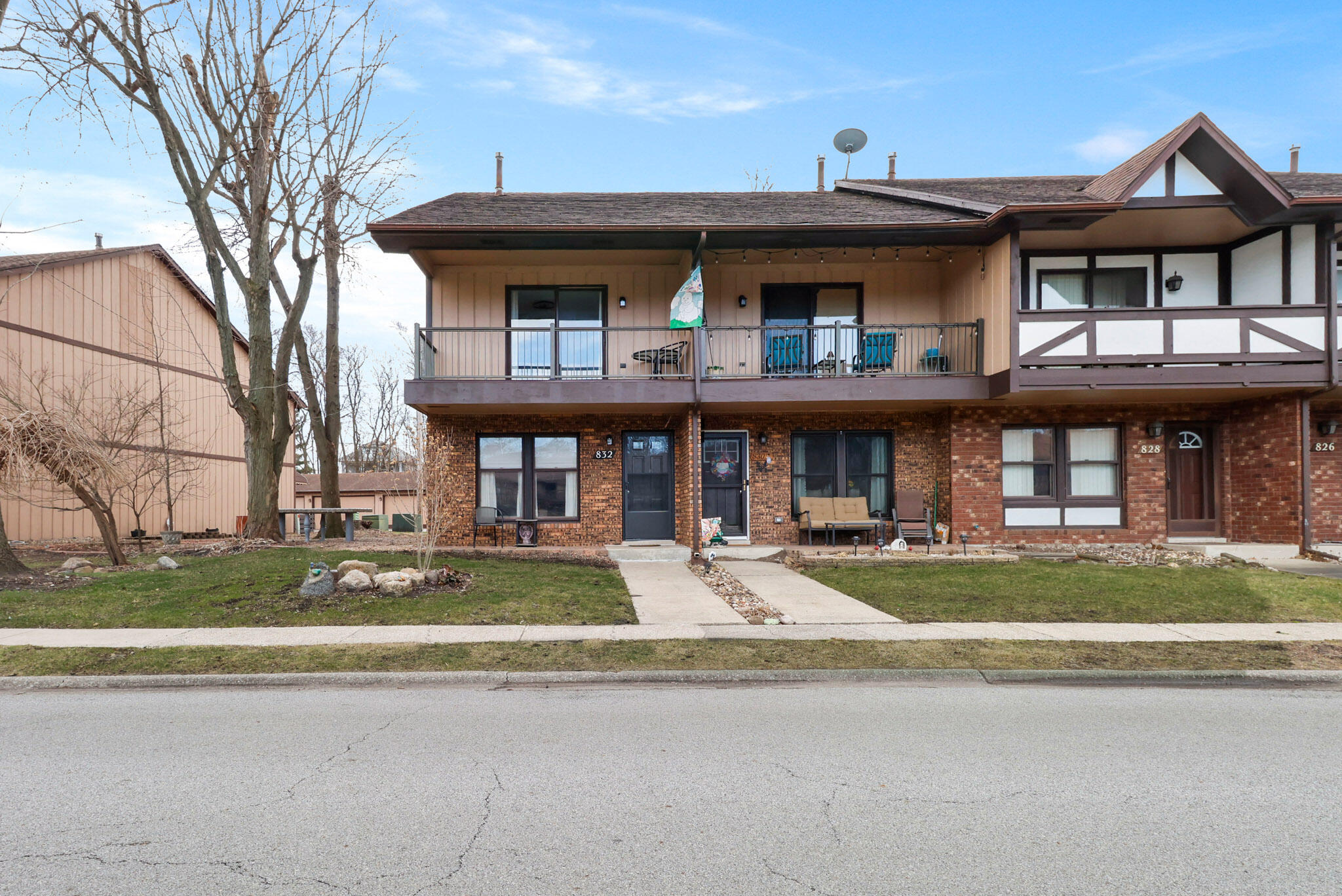 832 Jordan Circle