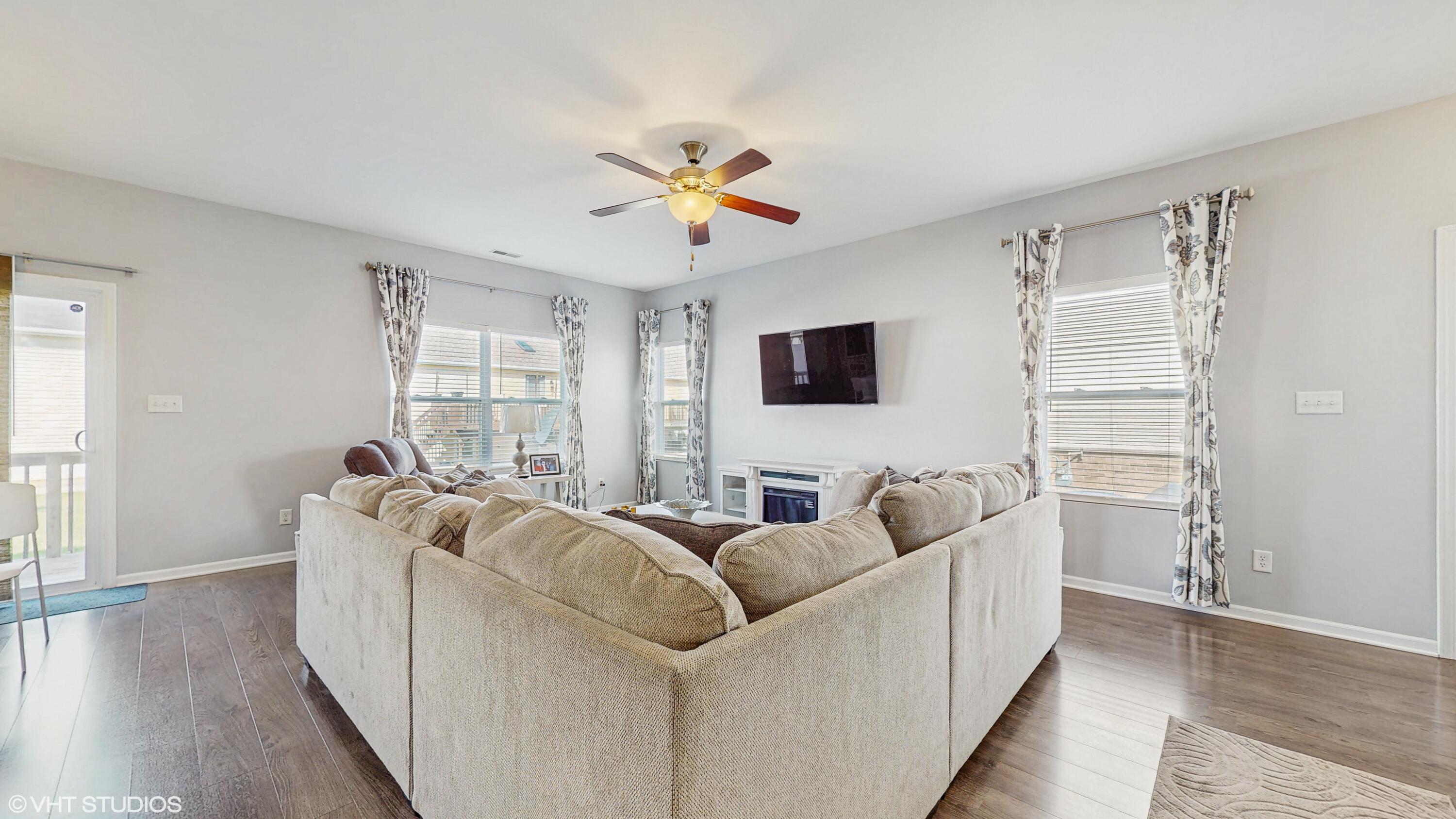 11222 Putnam Drive