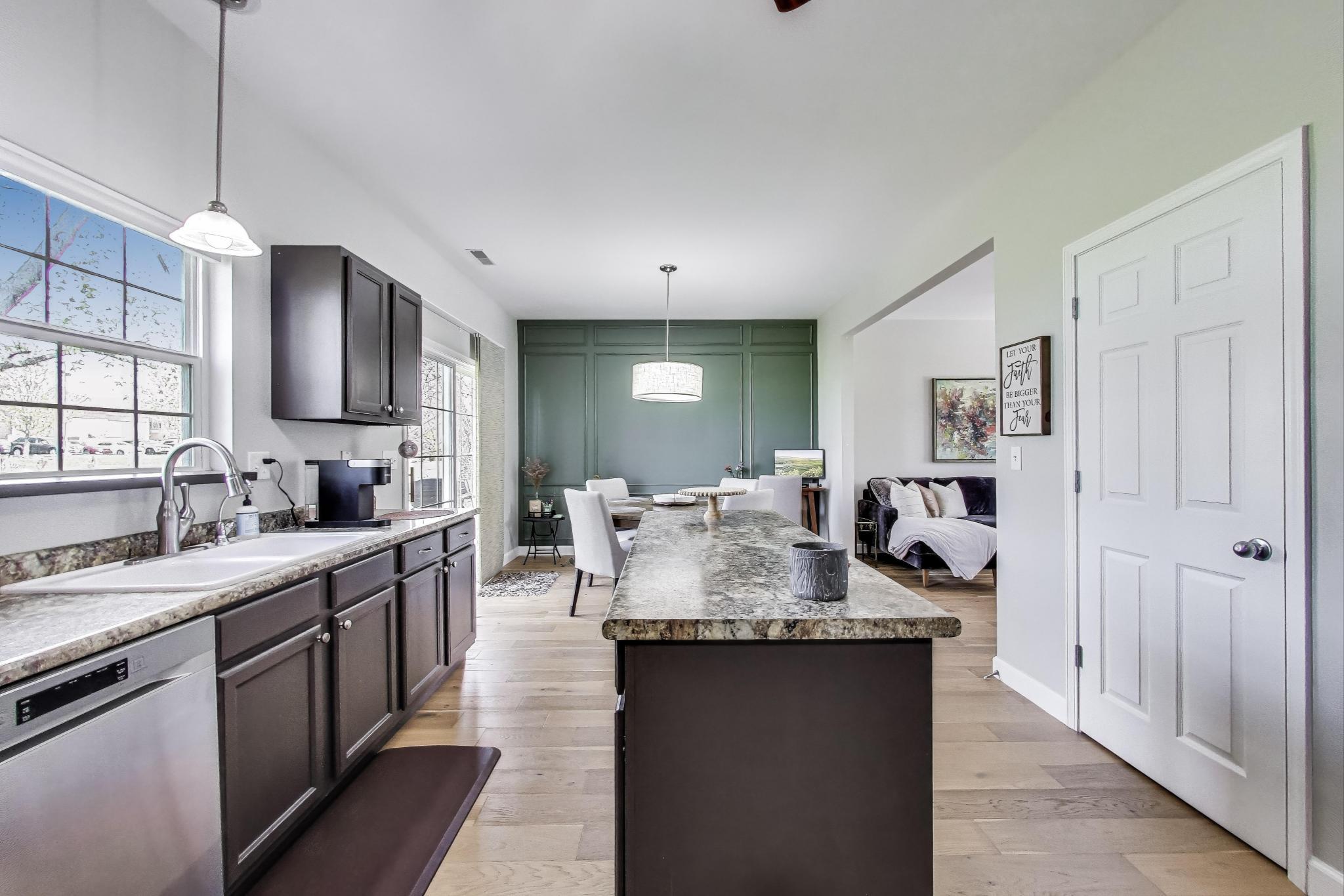 1219 Baron Court