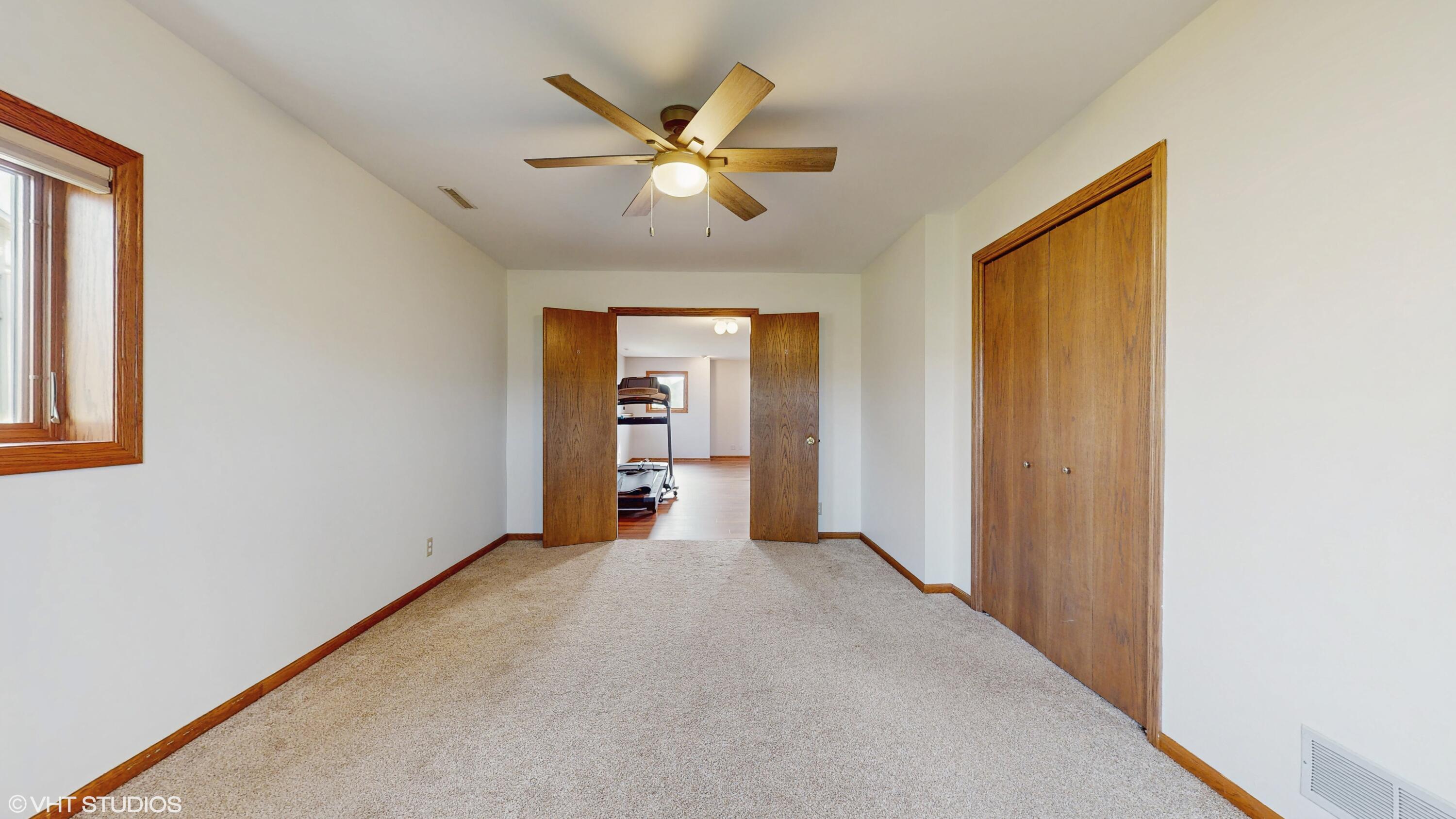 2966 Hawthorne Lane