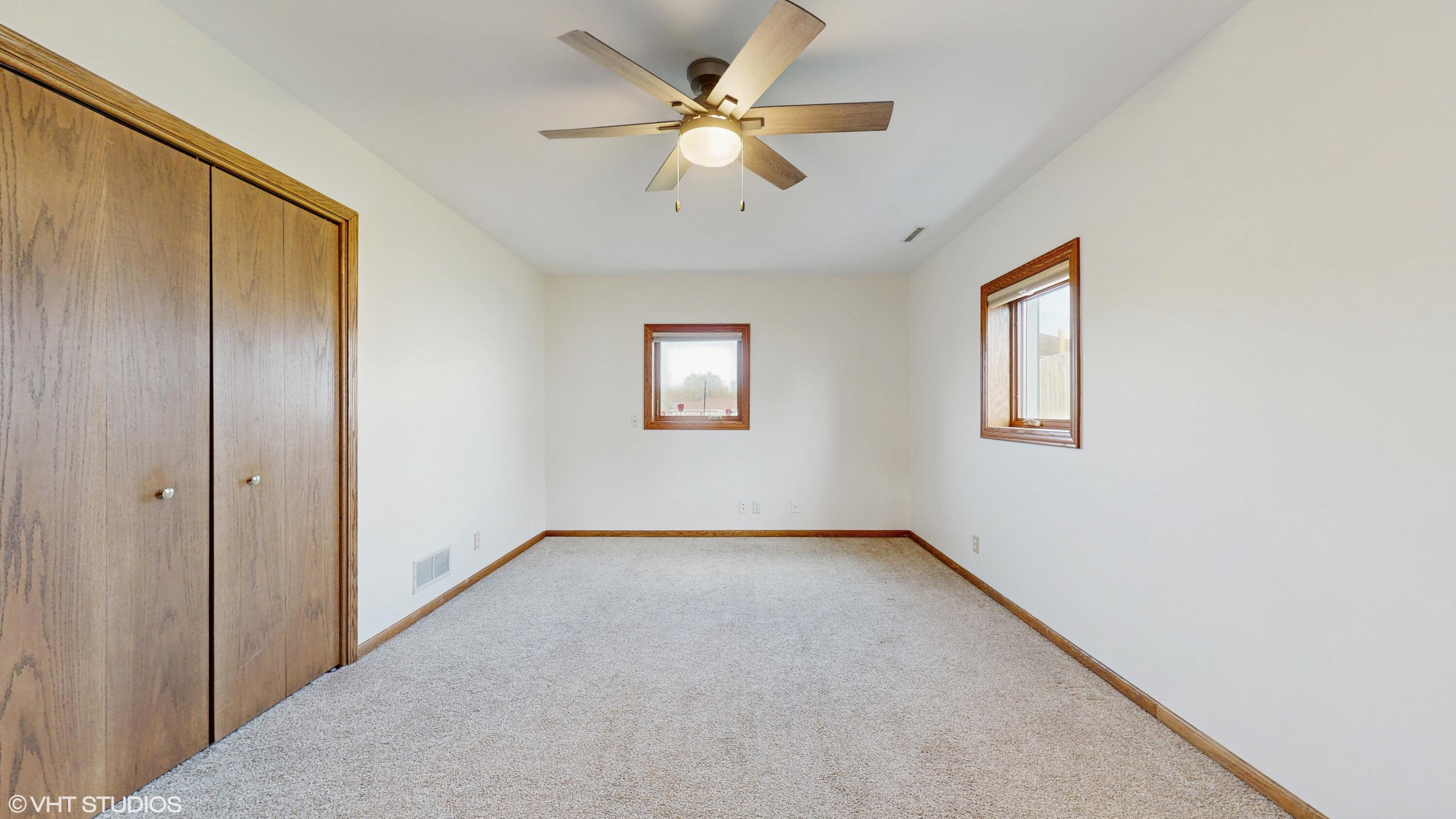 2966 Hawthorne Lane