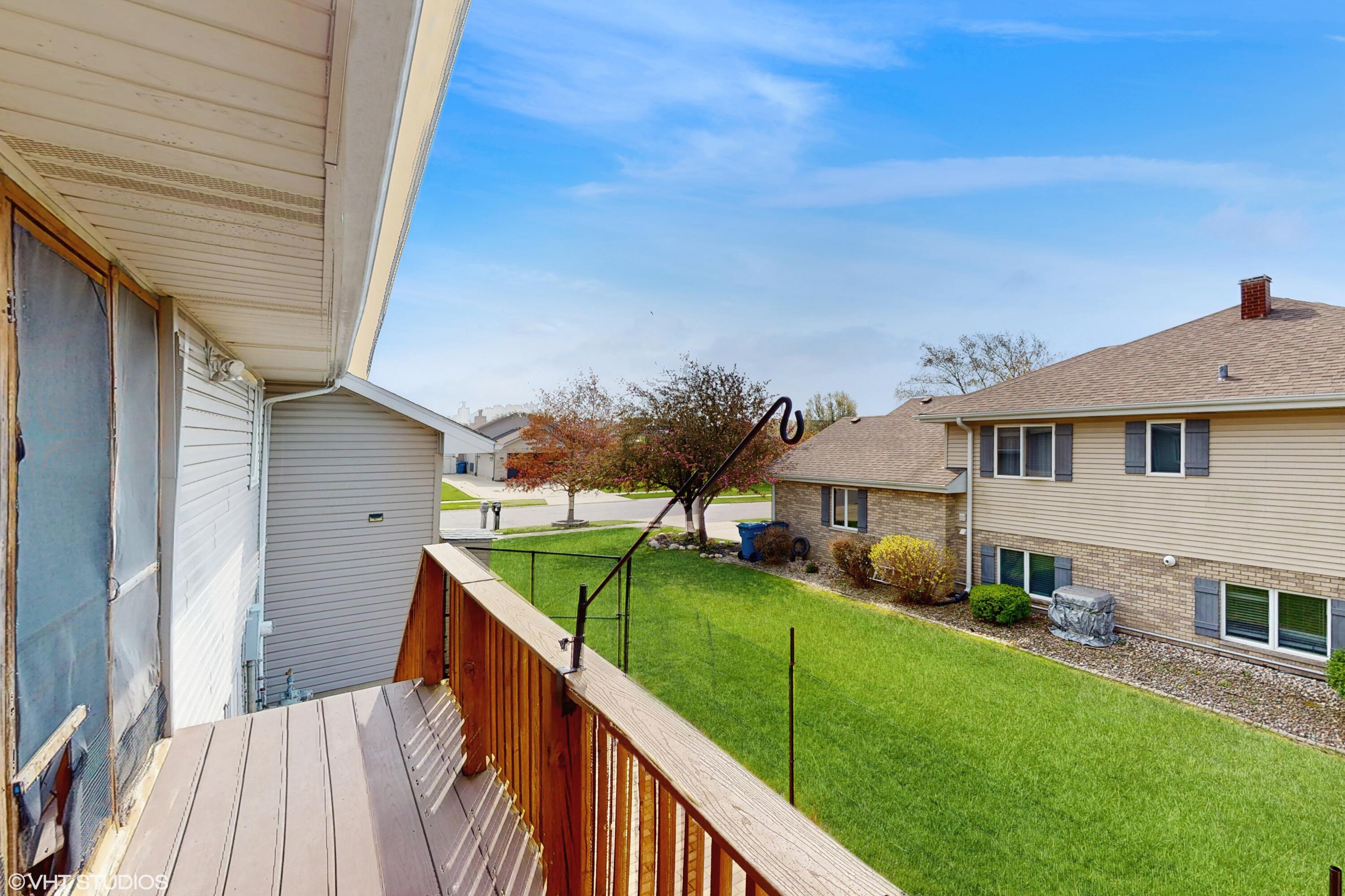 2966 Hawthorne Lane