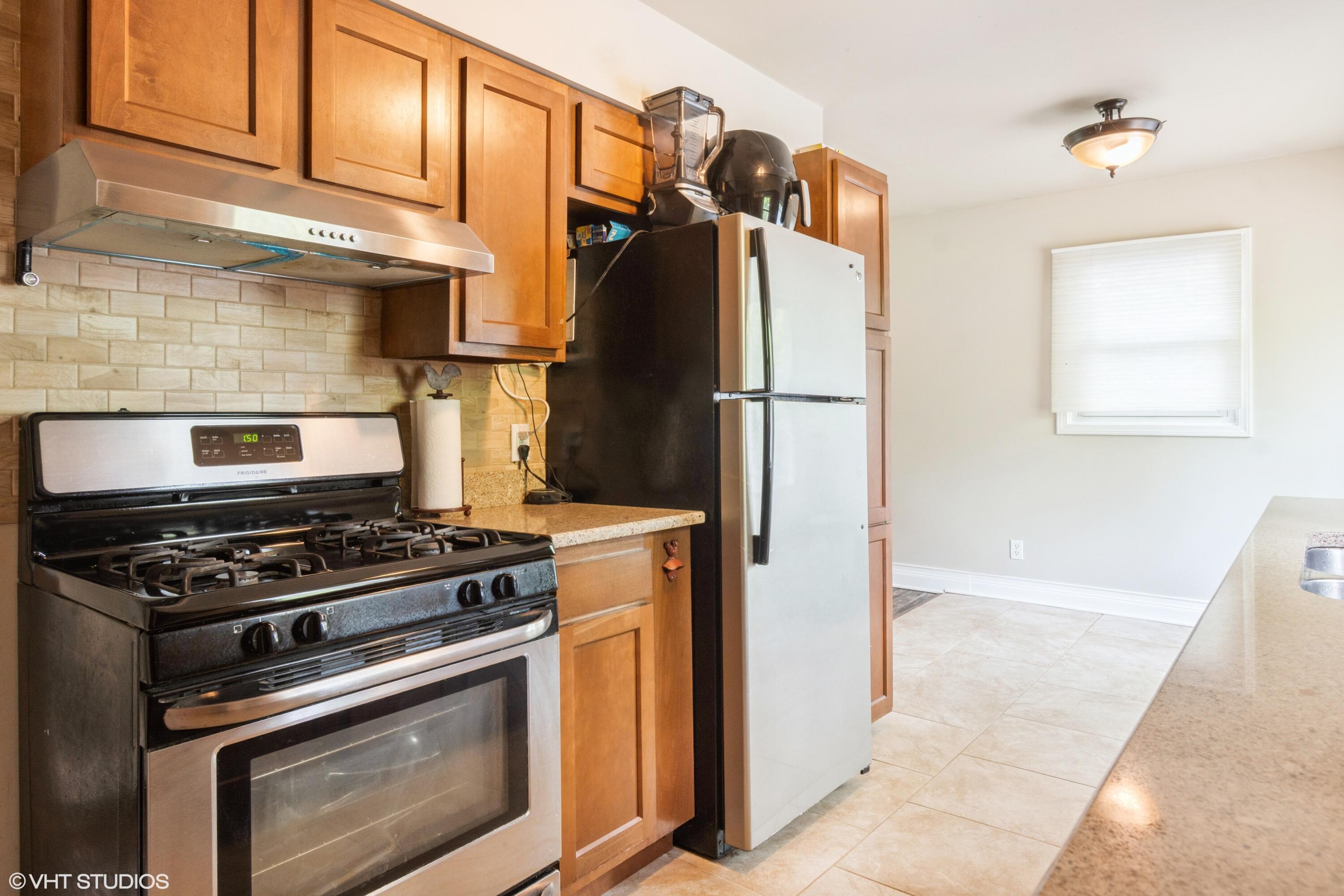 3355 E 78th Place