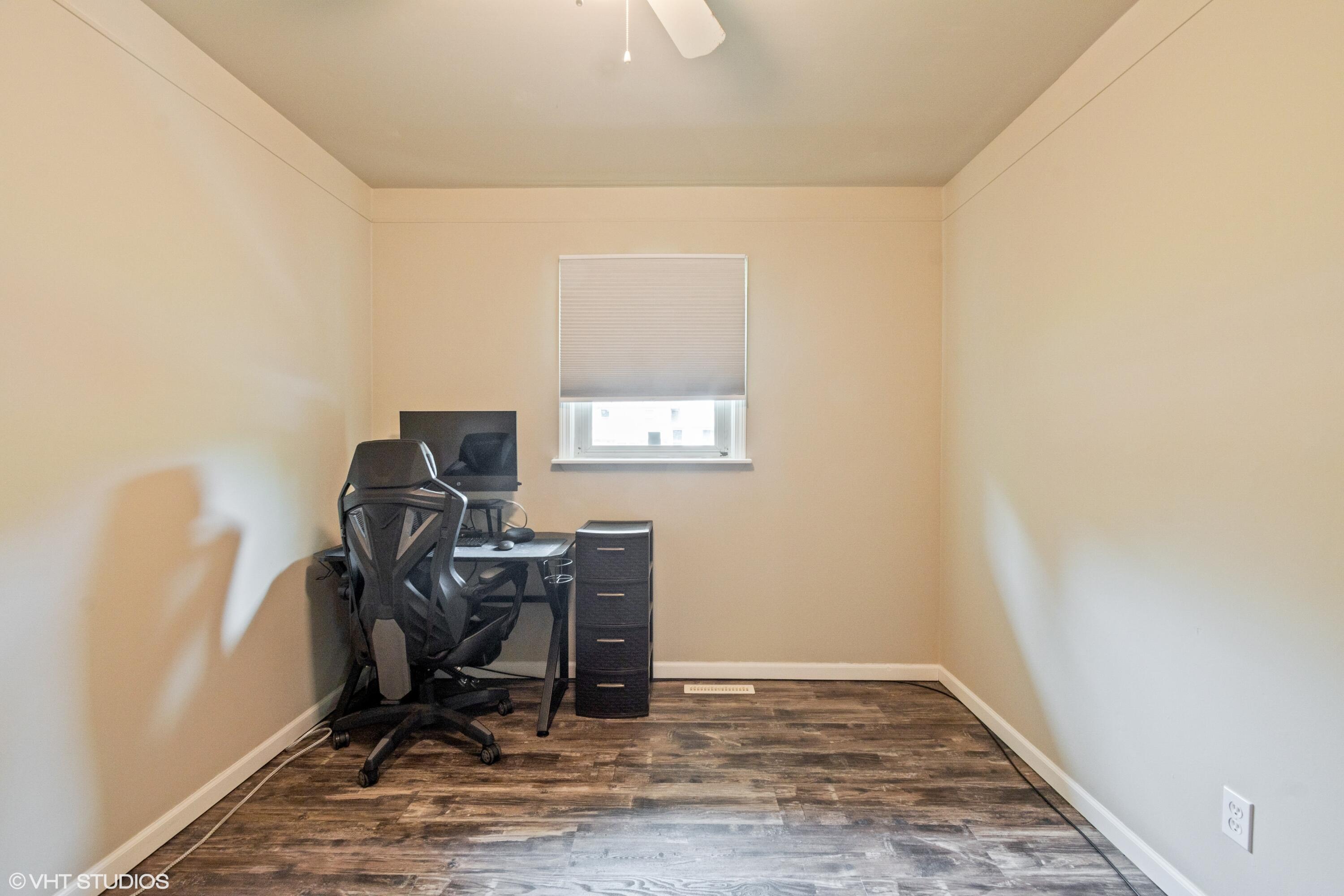 3355 E 78th Place