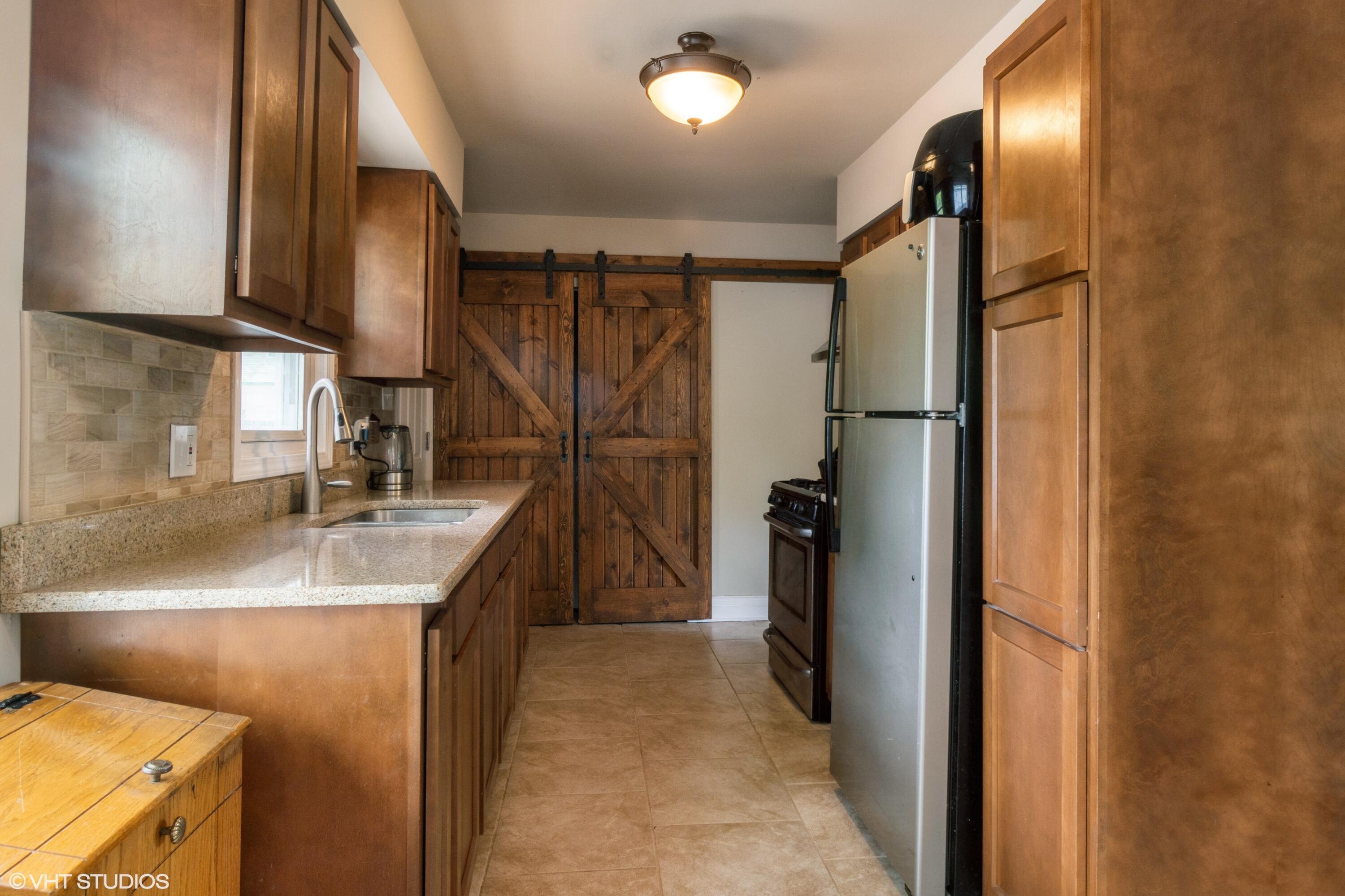 3355 E 78th Place