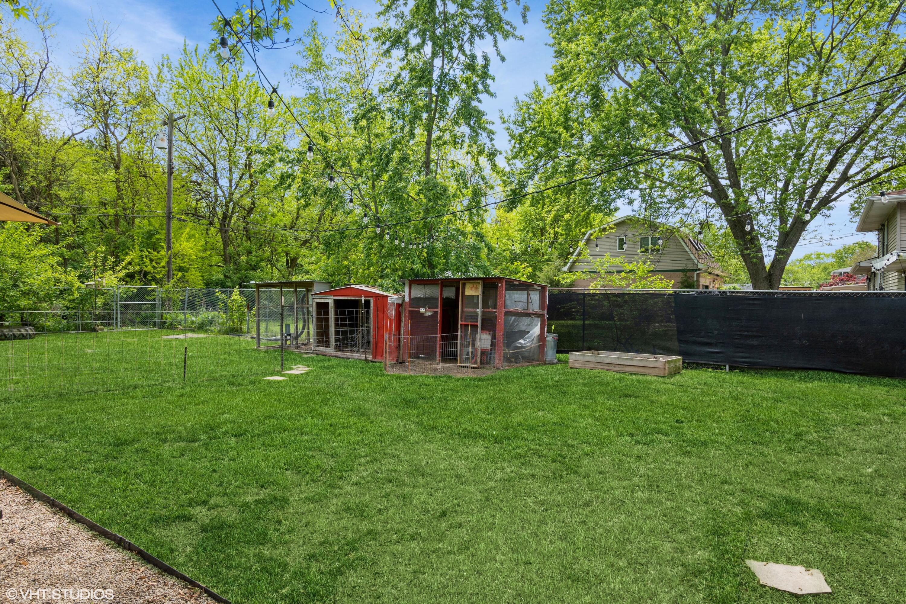 3355 E 78th Place