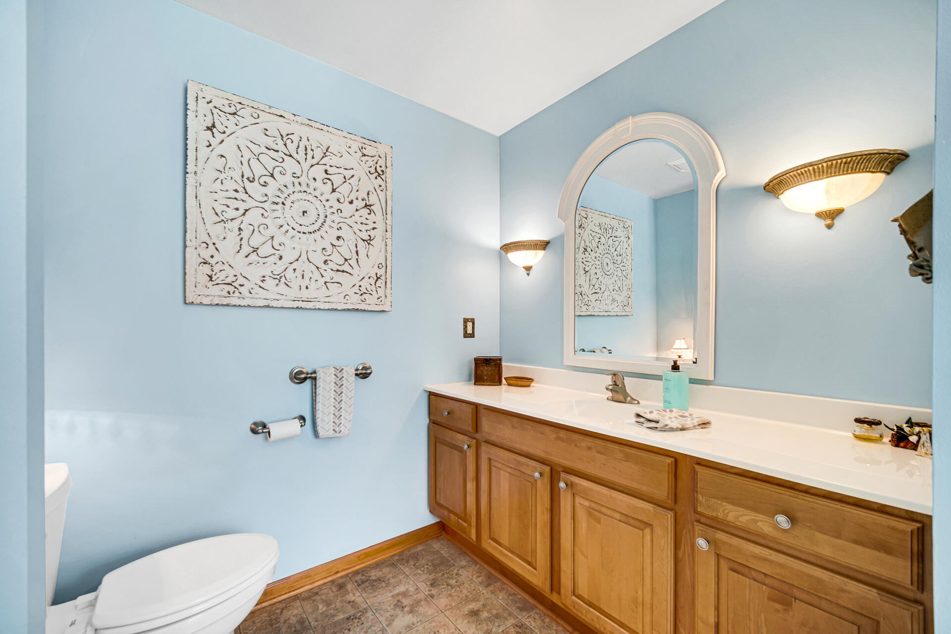 1235 Greenview Place