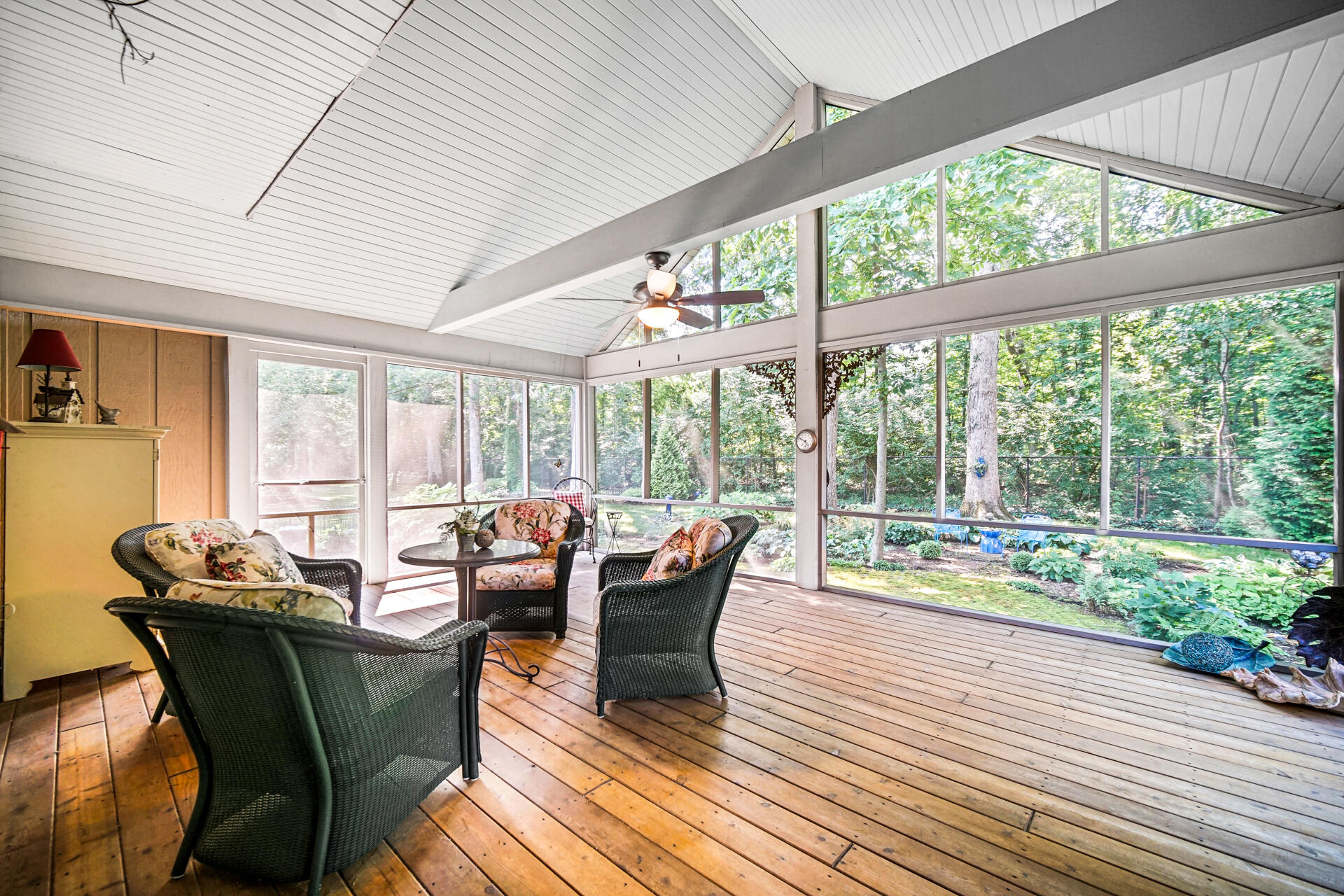 1235 Greenview Place