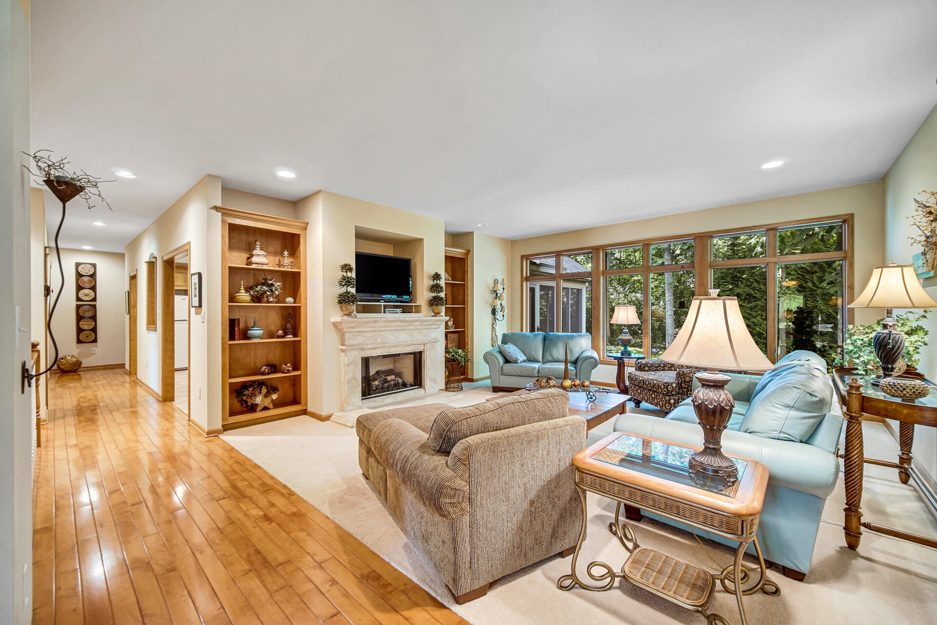 1235 Greenview Place