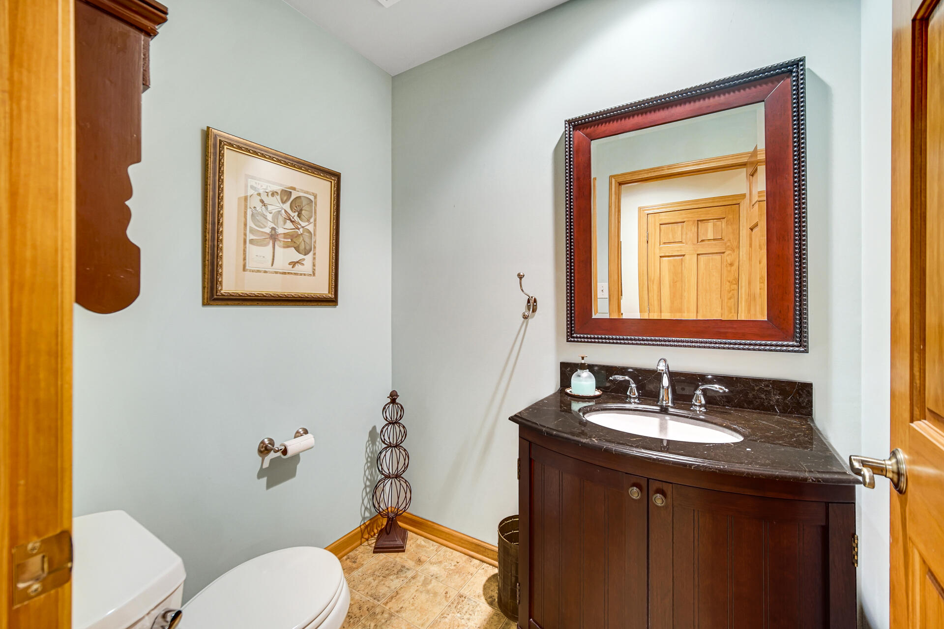 1235 Greenview Place