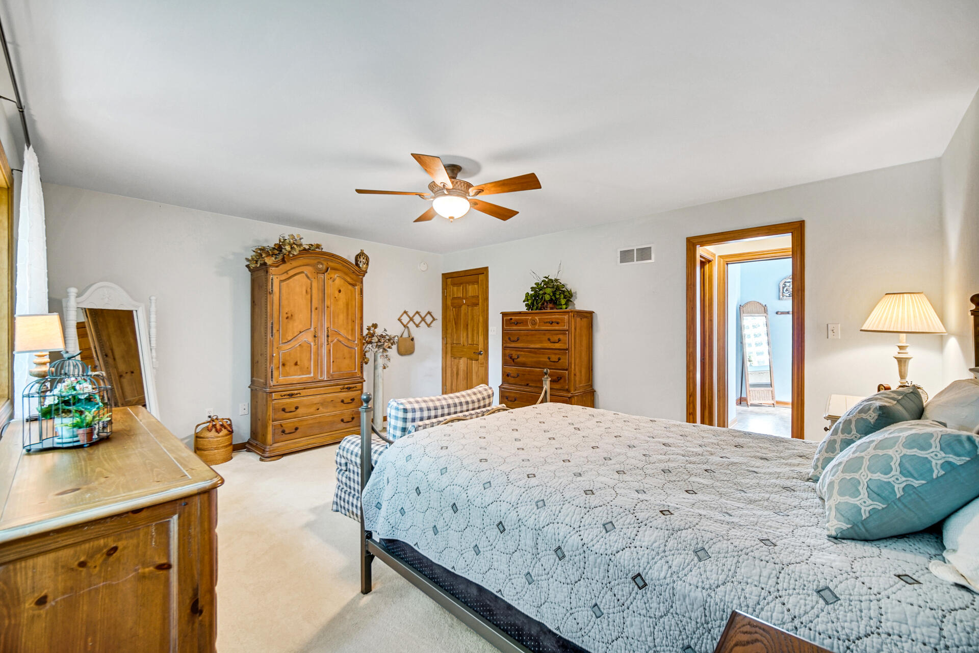 1235 Greenview Place