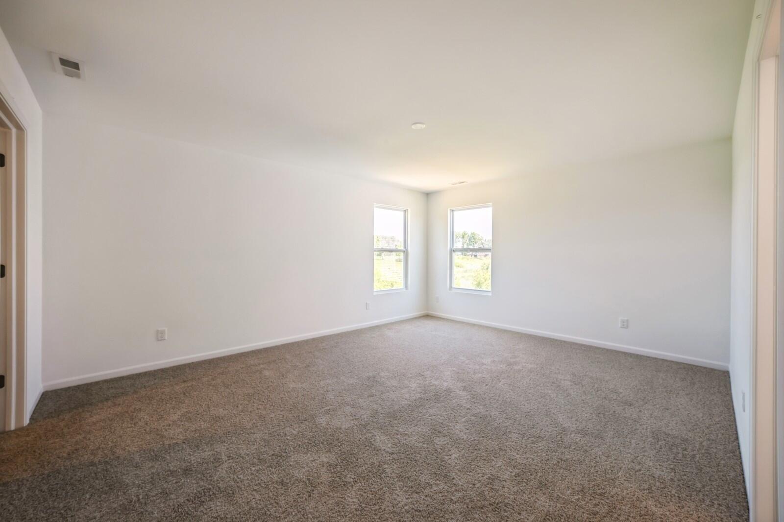 5729 Onyx Avenue