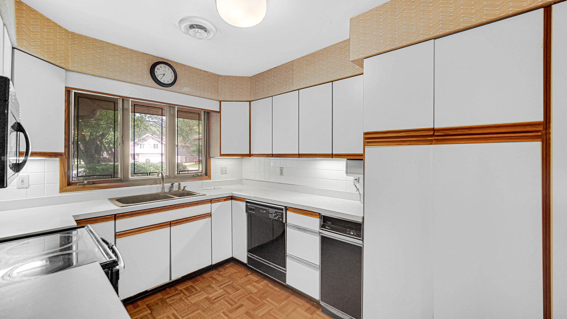 1612 Wren Court
