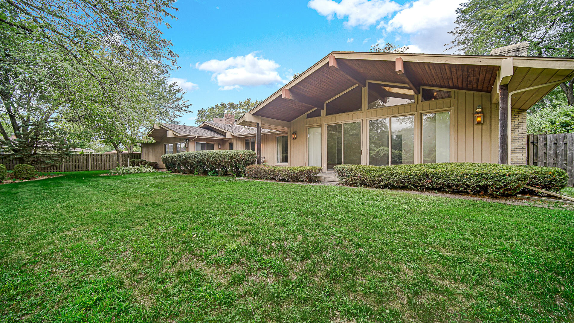 1612 Wren Court