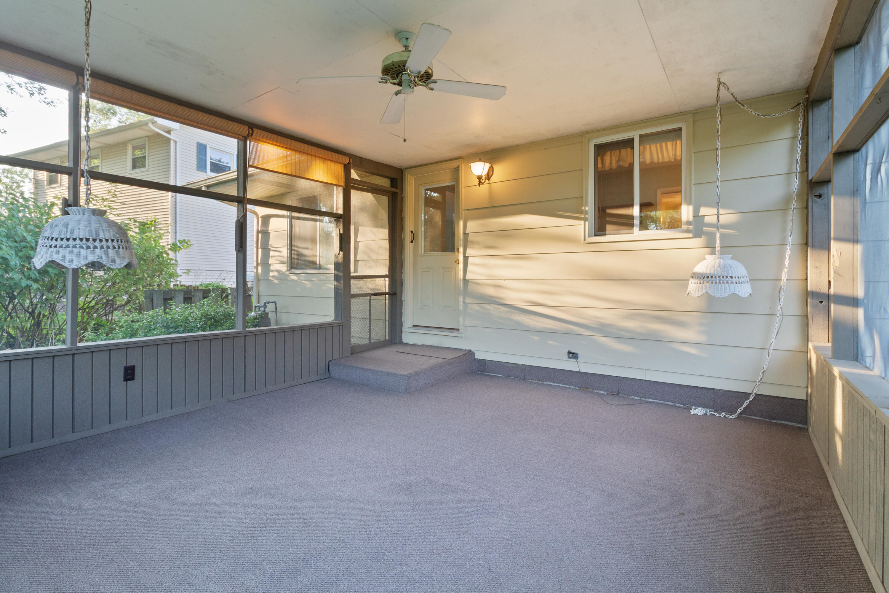 321 E Elizabeth Drive