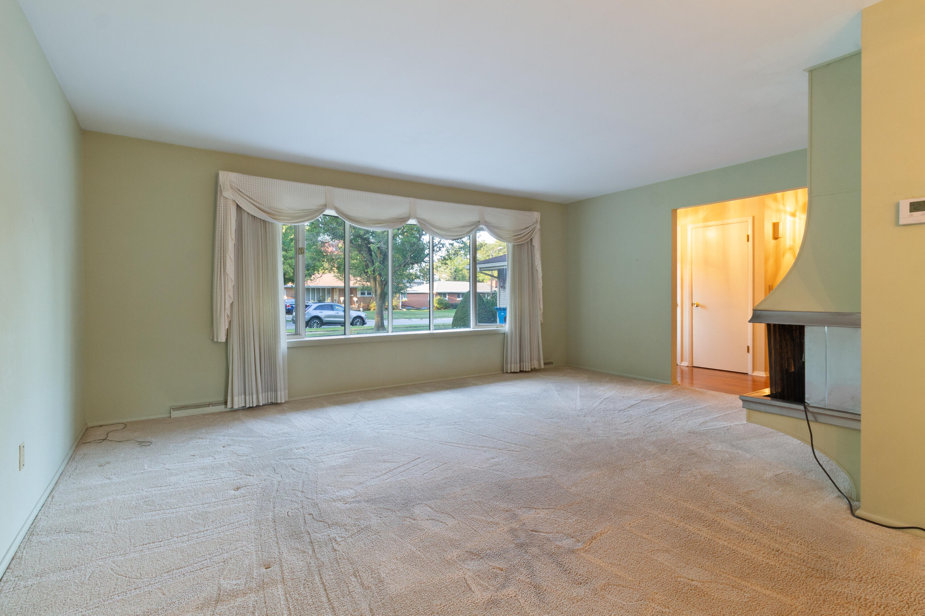 321 E Elizabeth Drive
