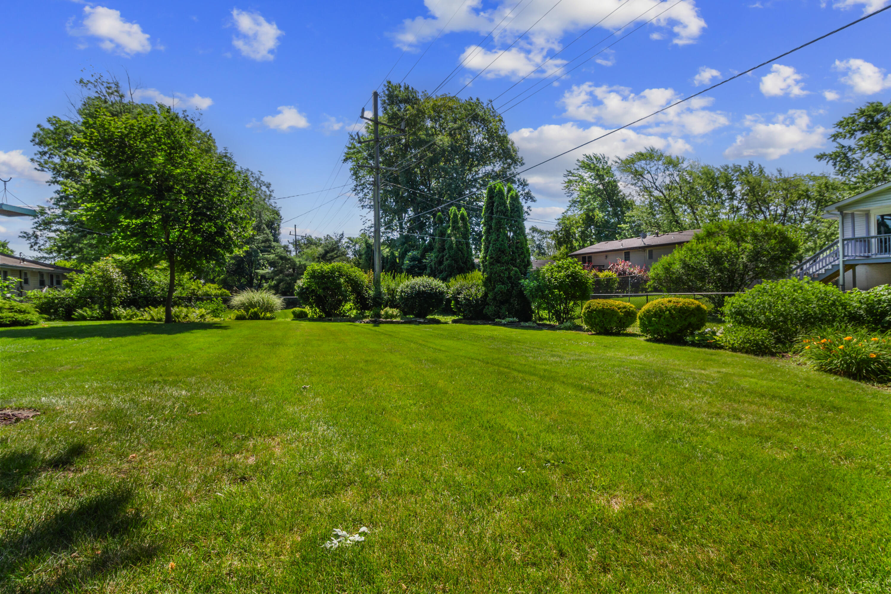 321 E Elizabeth Drive
