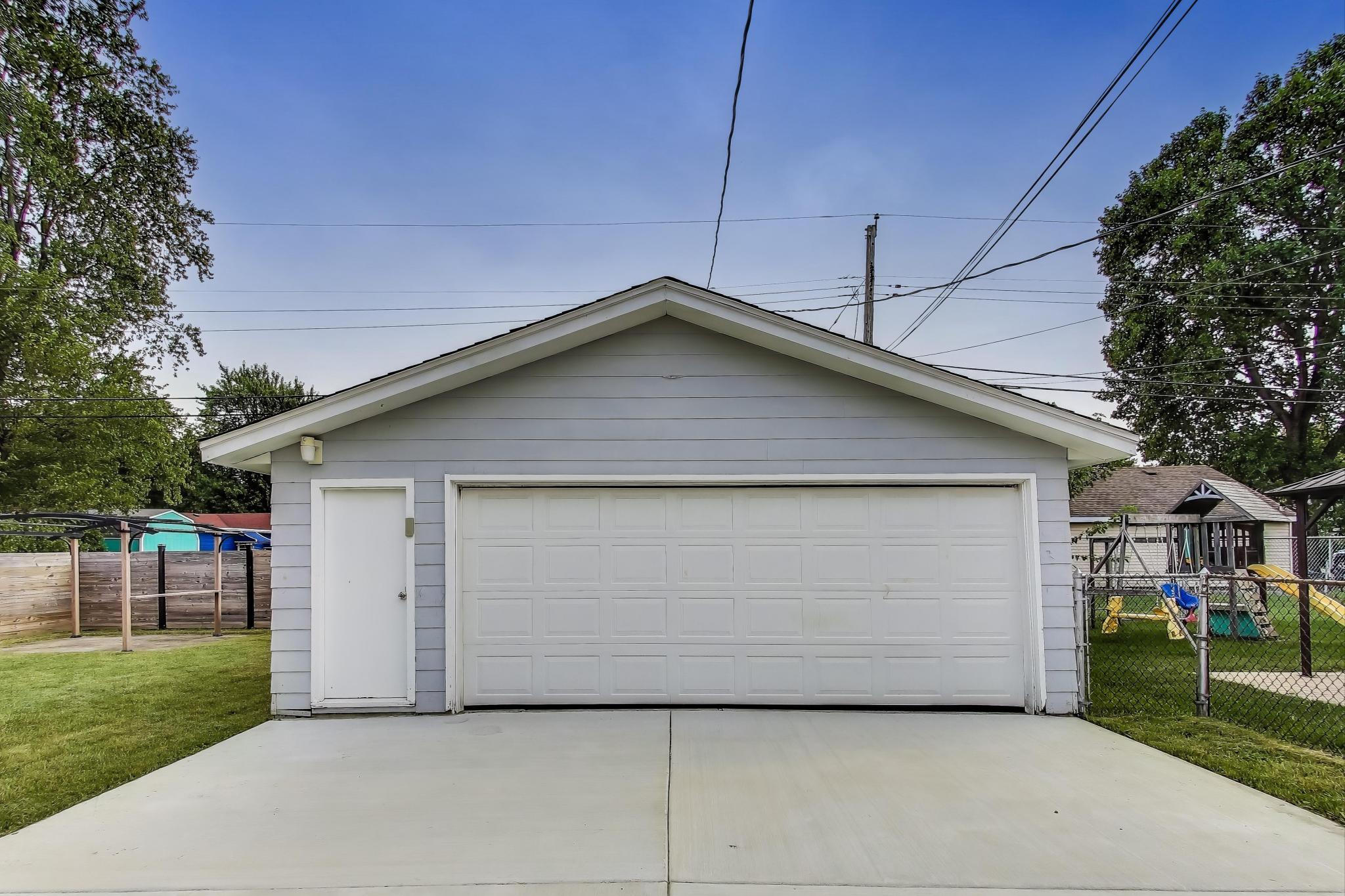 3536 Franklin Street