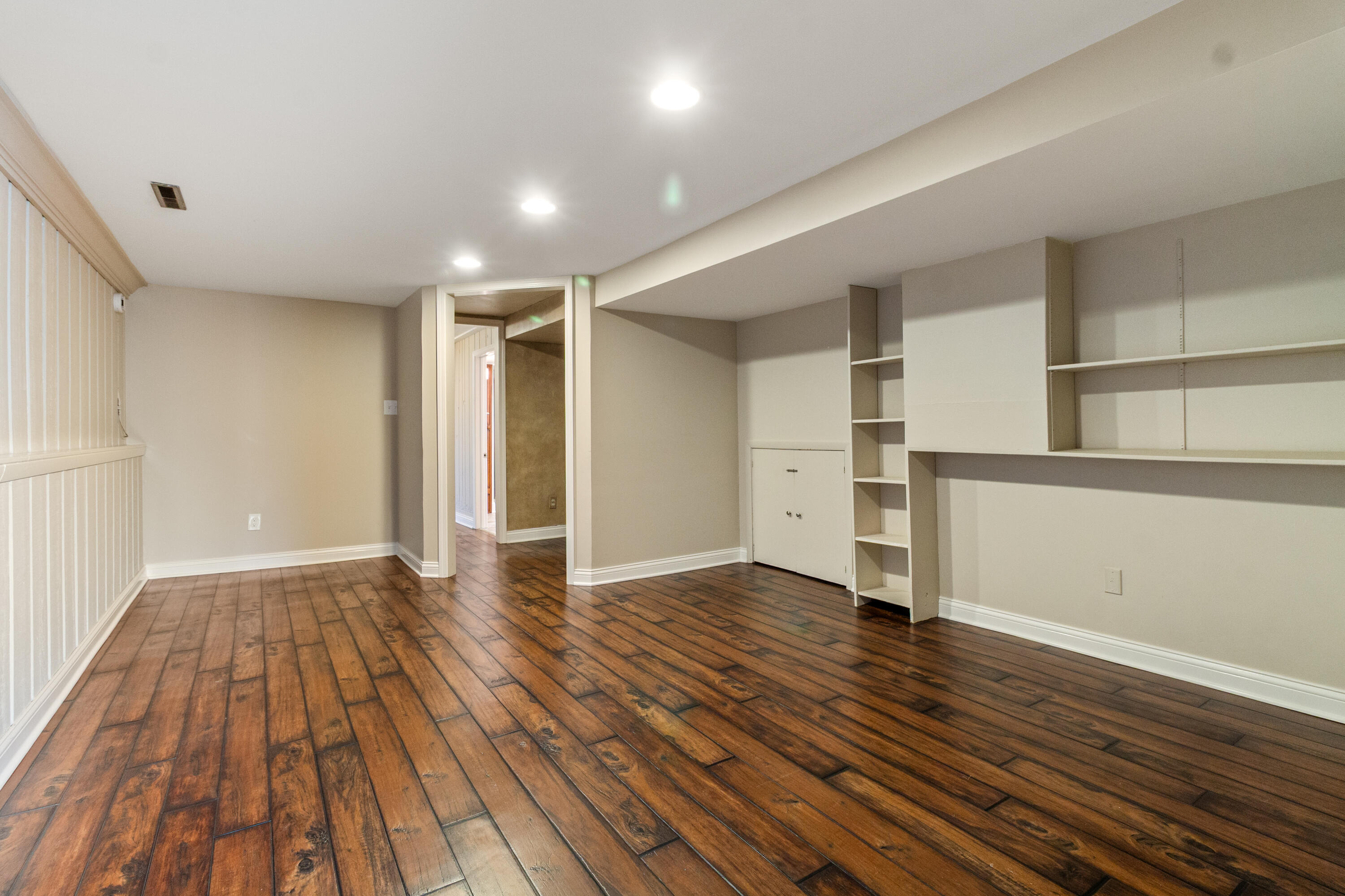 1825 Oriole Drive