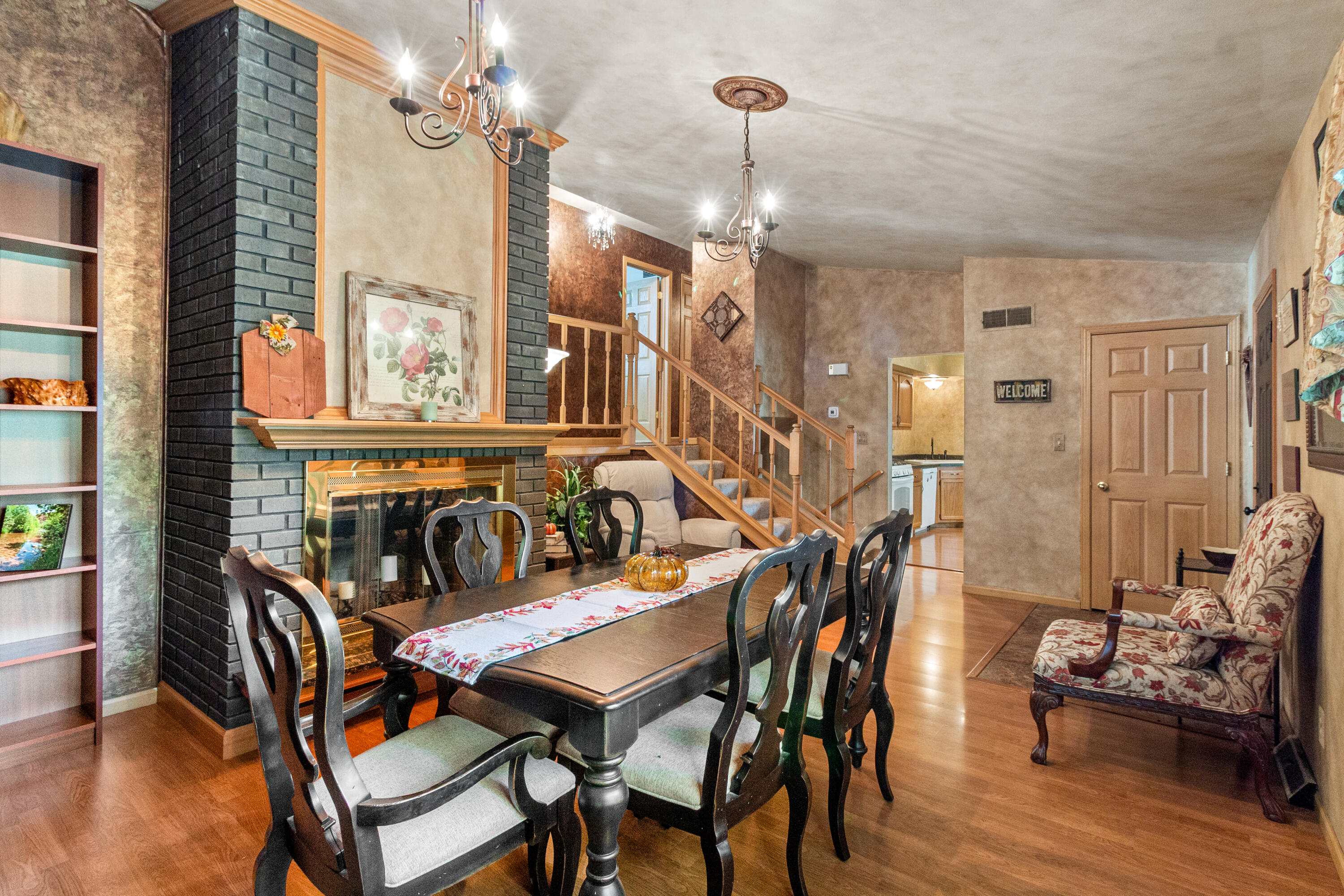 1825 Oriole Drive