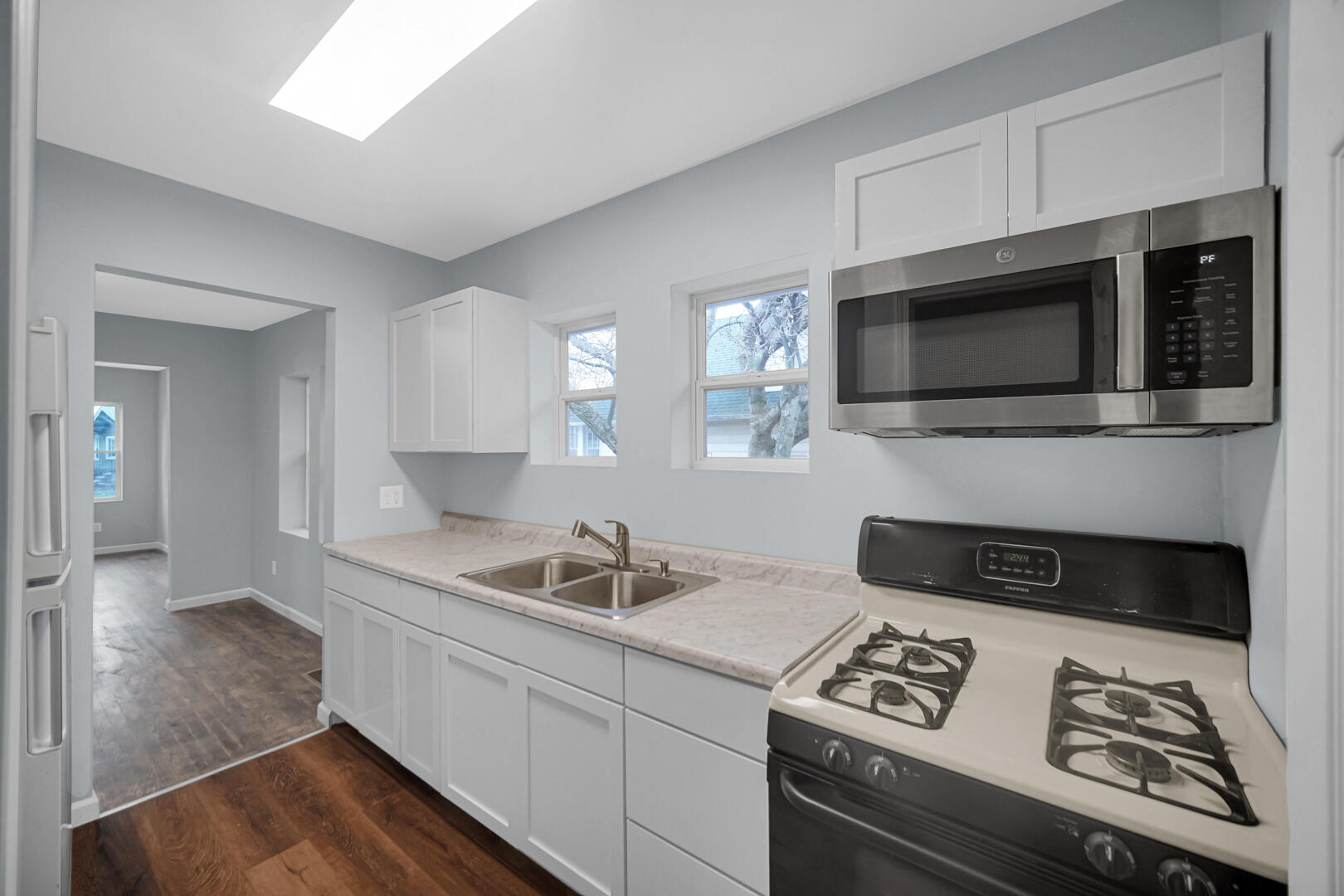 523 W 3rd Street