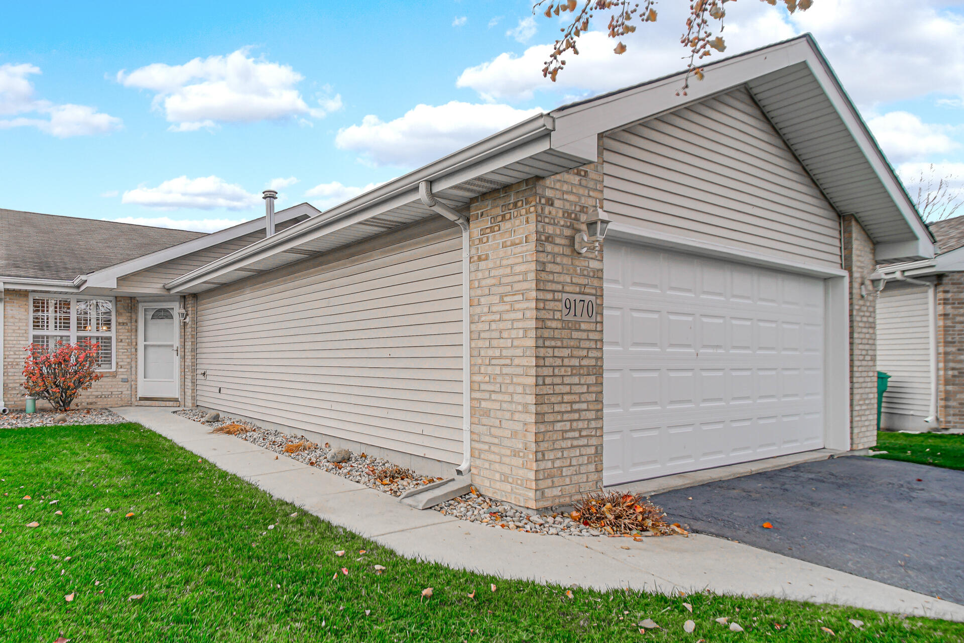 9170 Carolina Court