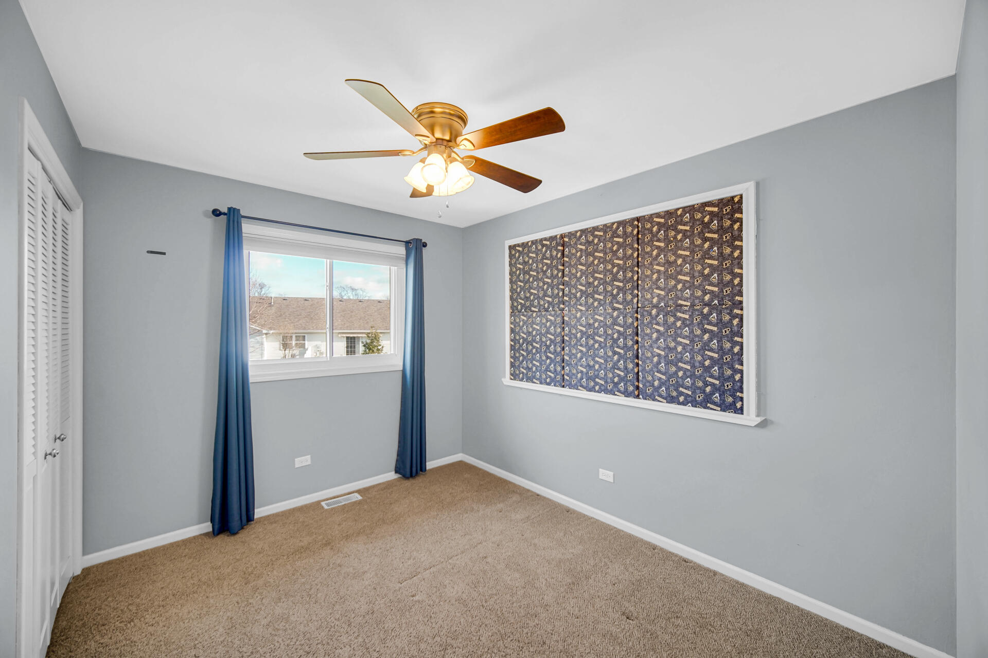 901 Robin Court