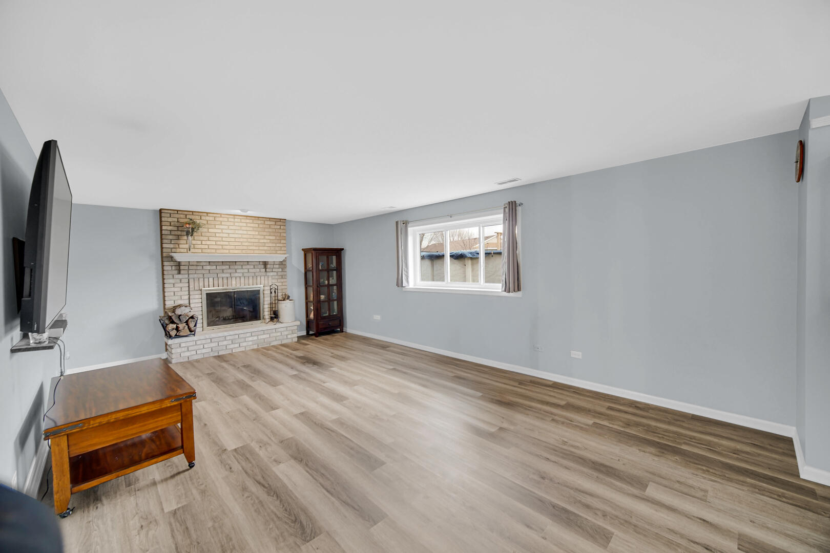 901 Robin Court
