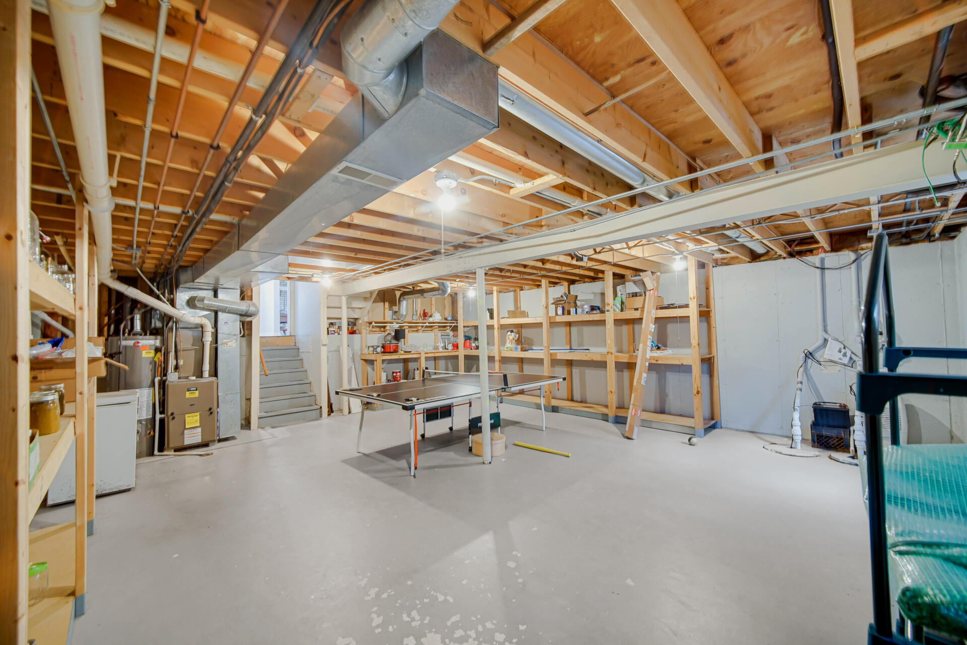 901 Robin Court