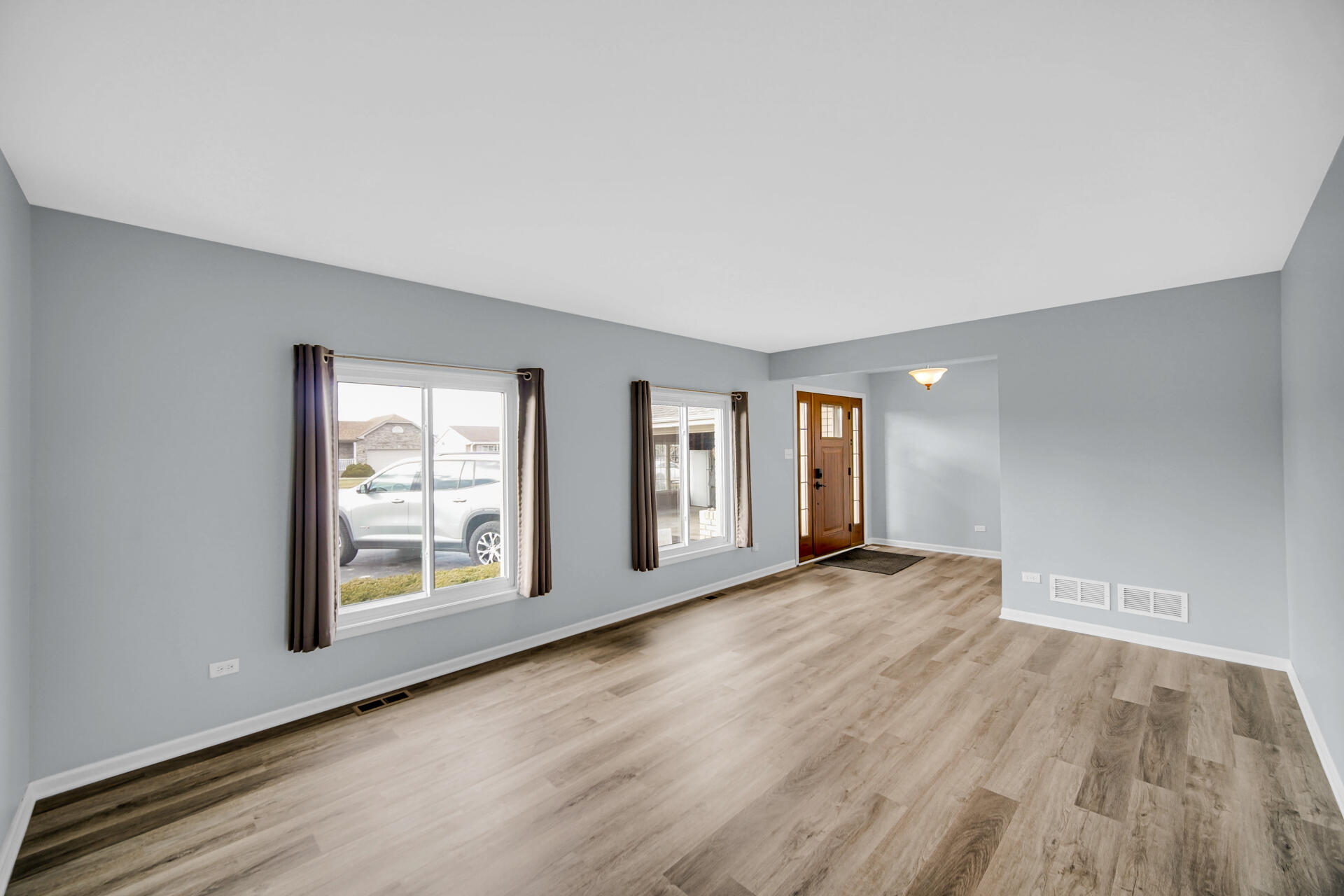 901 Robin Court
