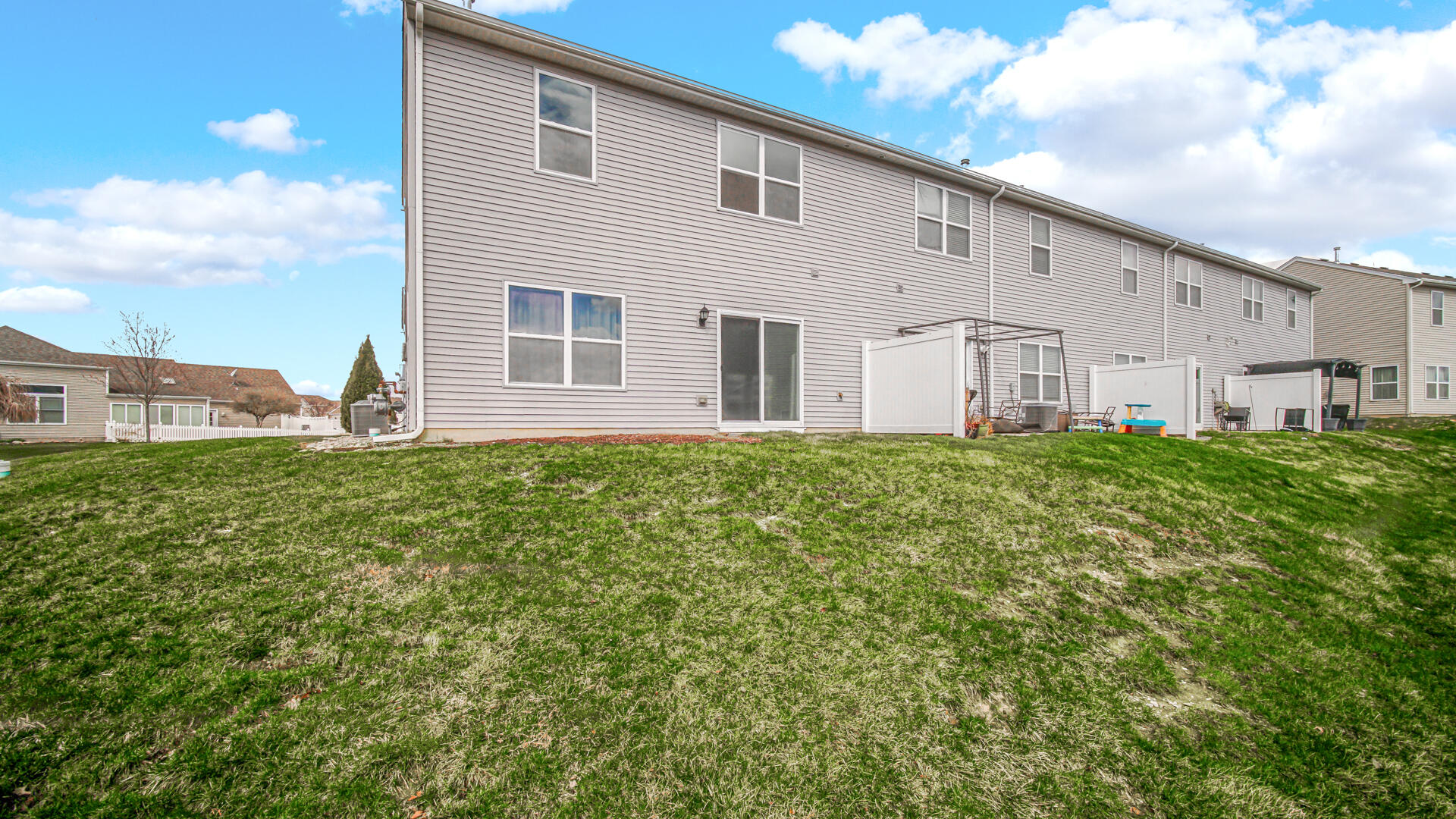 452 Greenbrier Lane