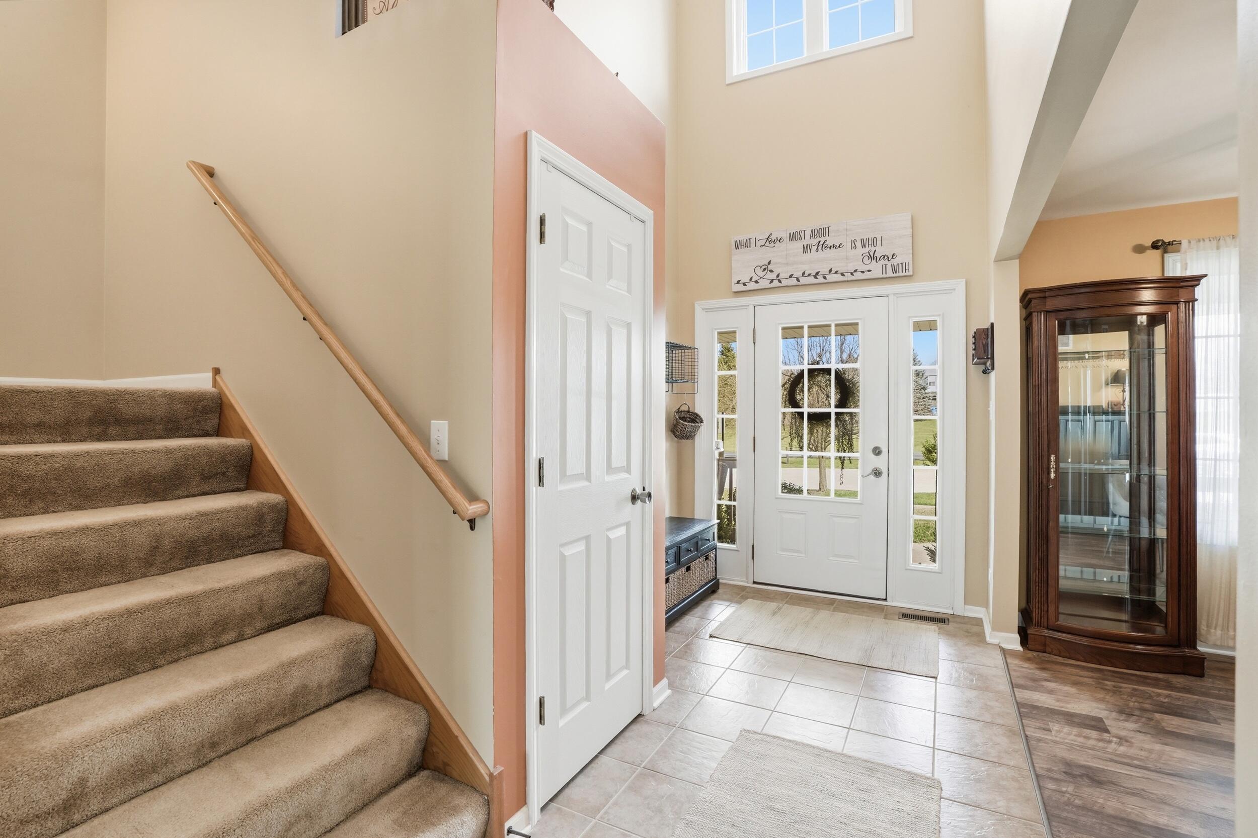 2219 Forest View Lane