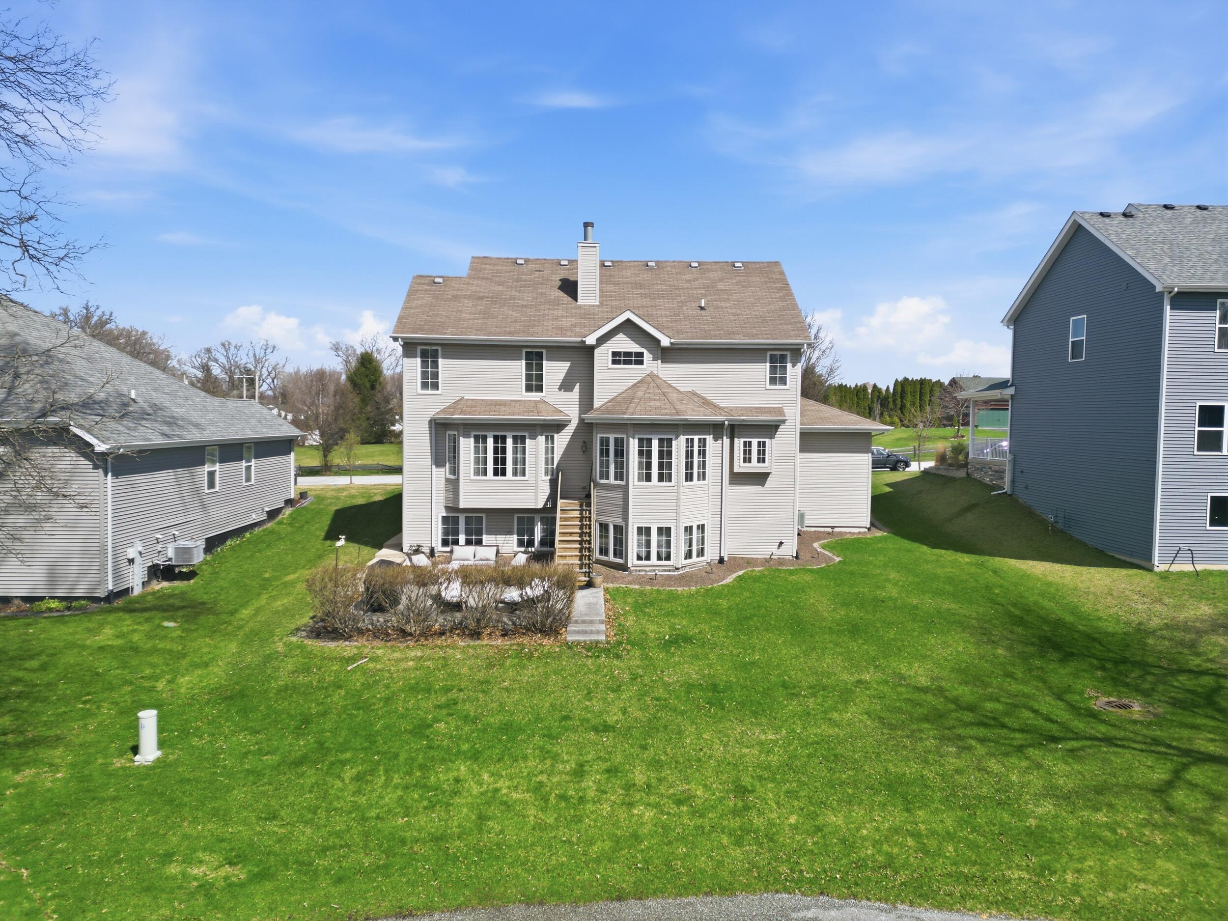 2219 Forest View Lane