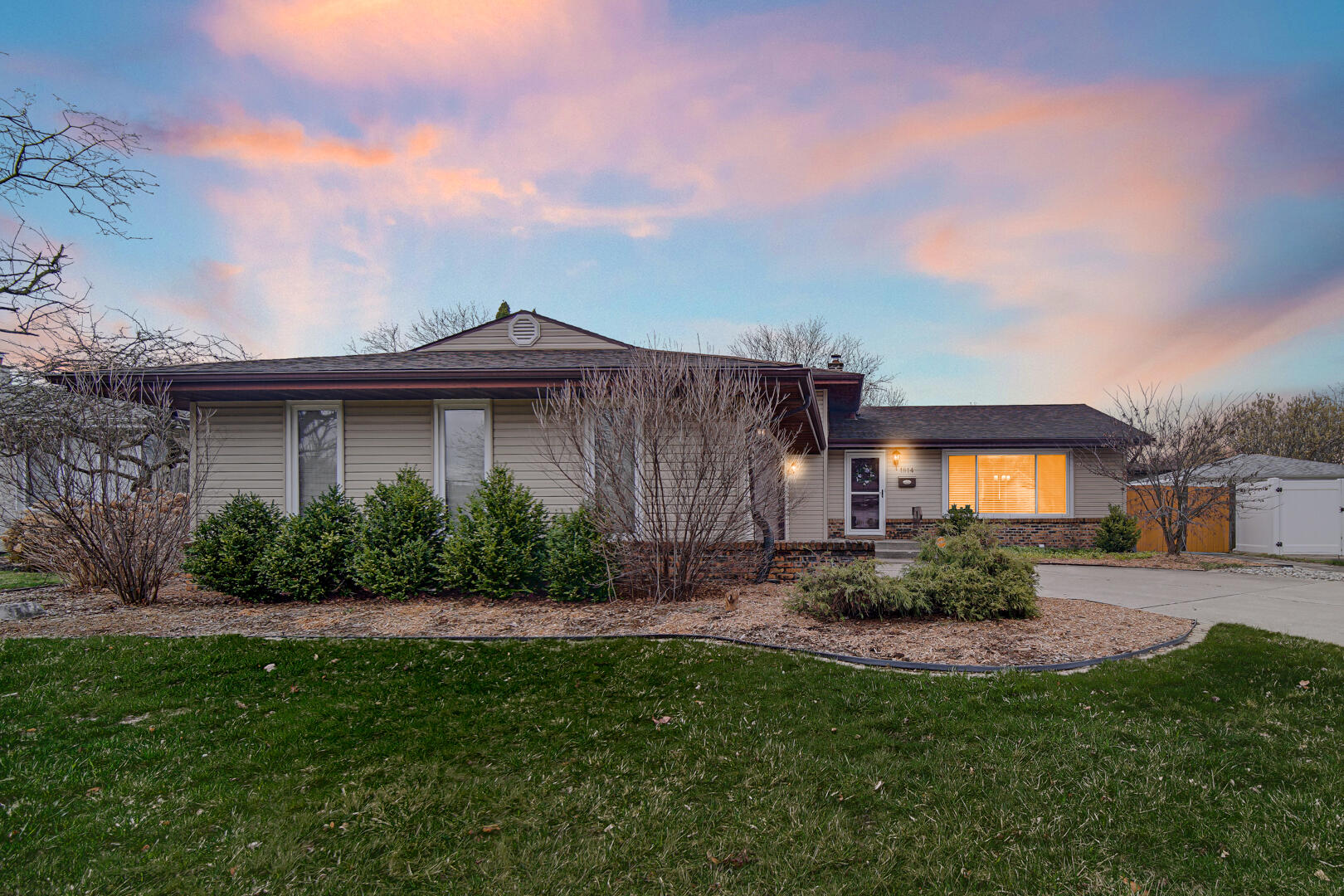 1814 Tulip Lane